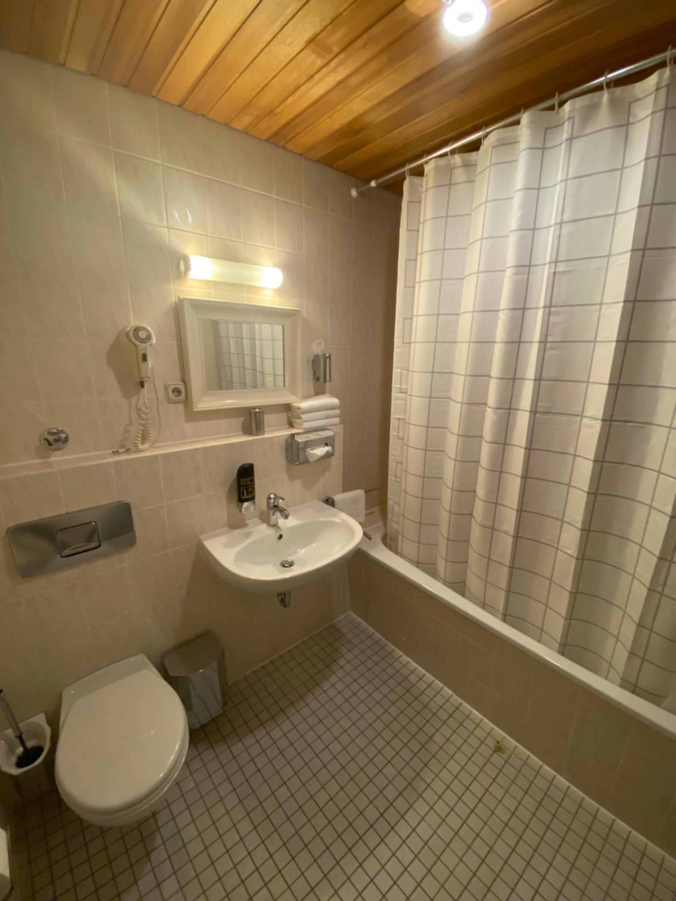 Classic Double Room - Photo 2
