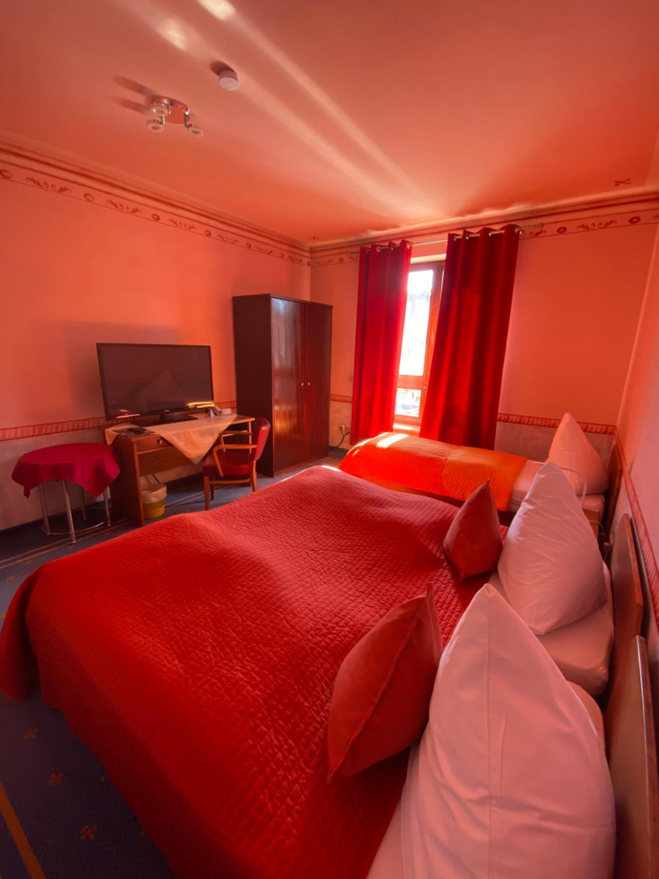 Classic Double Room - Photo 3