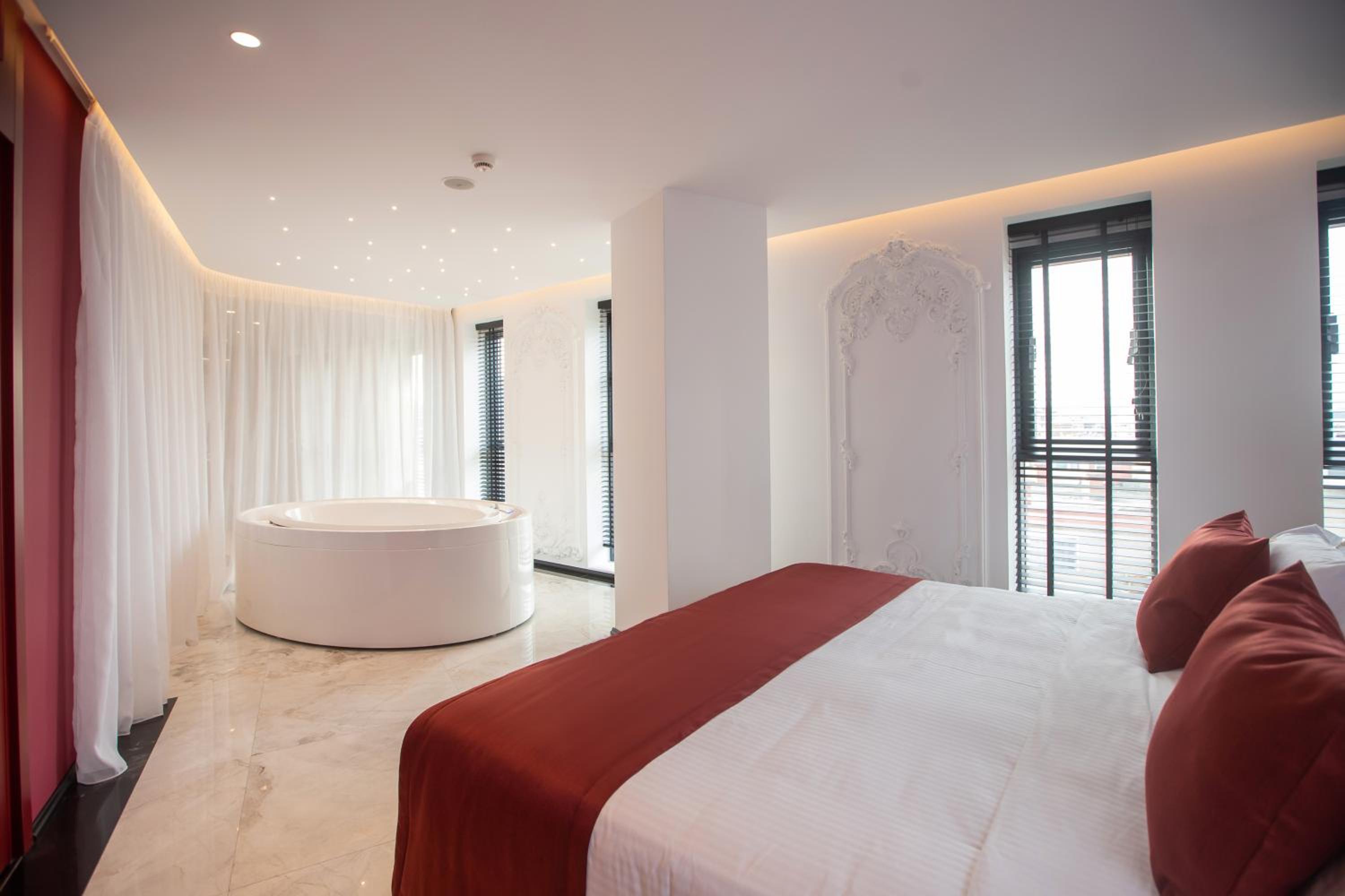 Presidential Suite photo 3