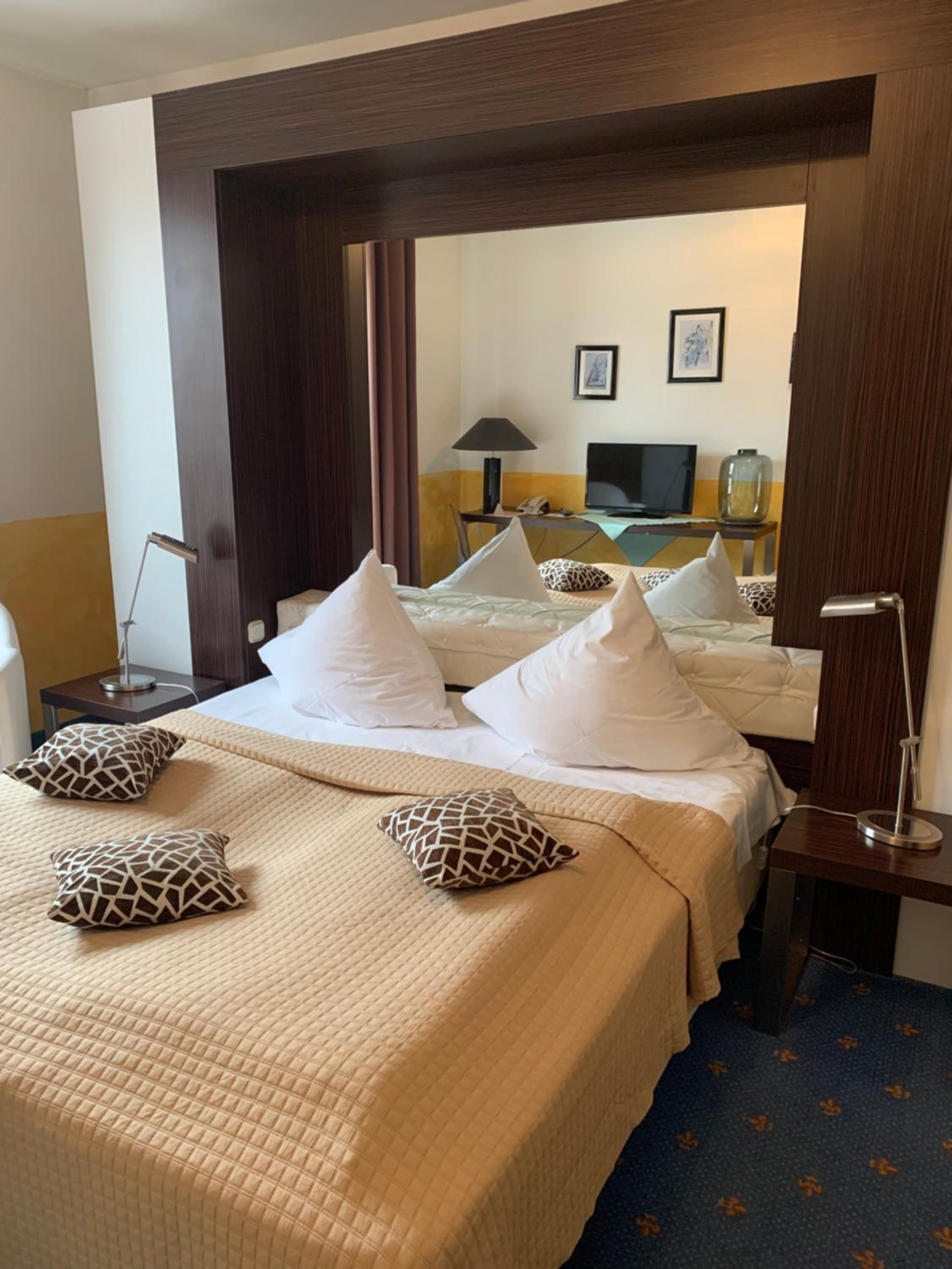 Classic Double Room - Photo 7