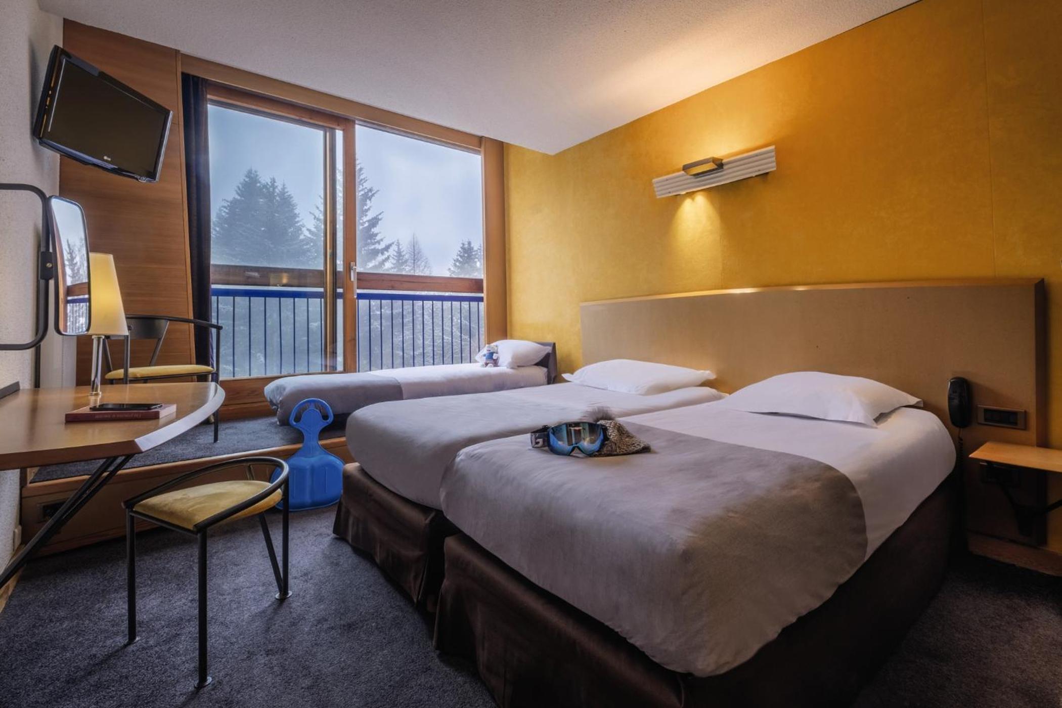 Triple Room With Mountain View photo 2
