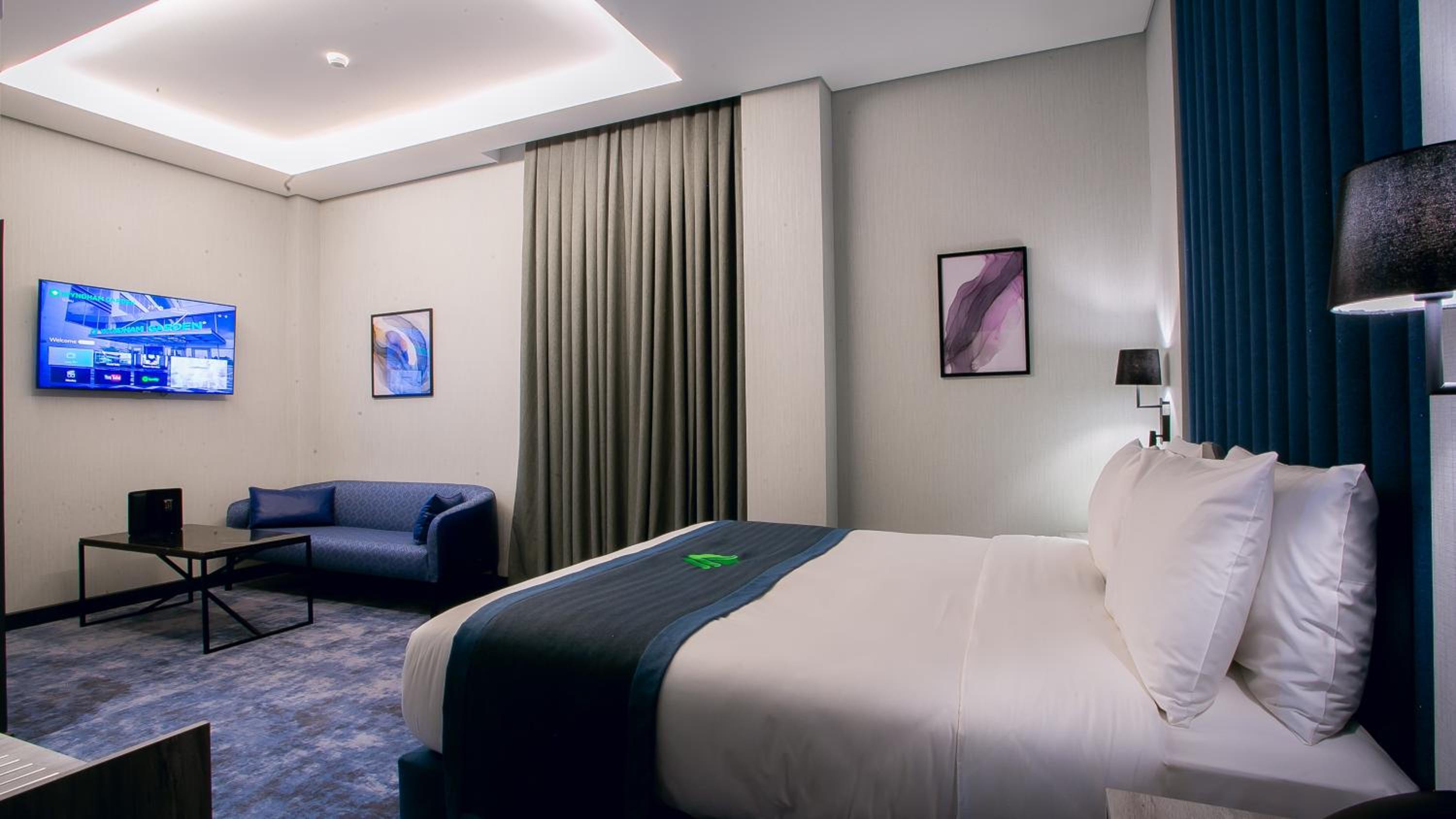 Junior Suite - Photo 1