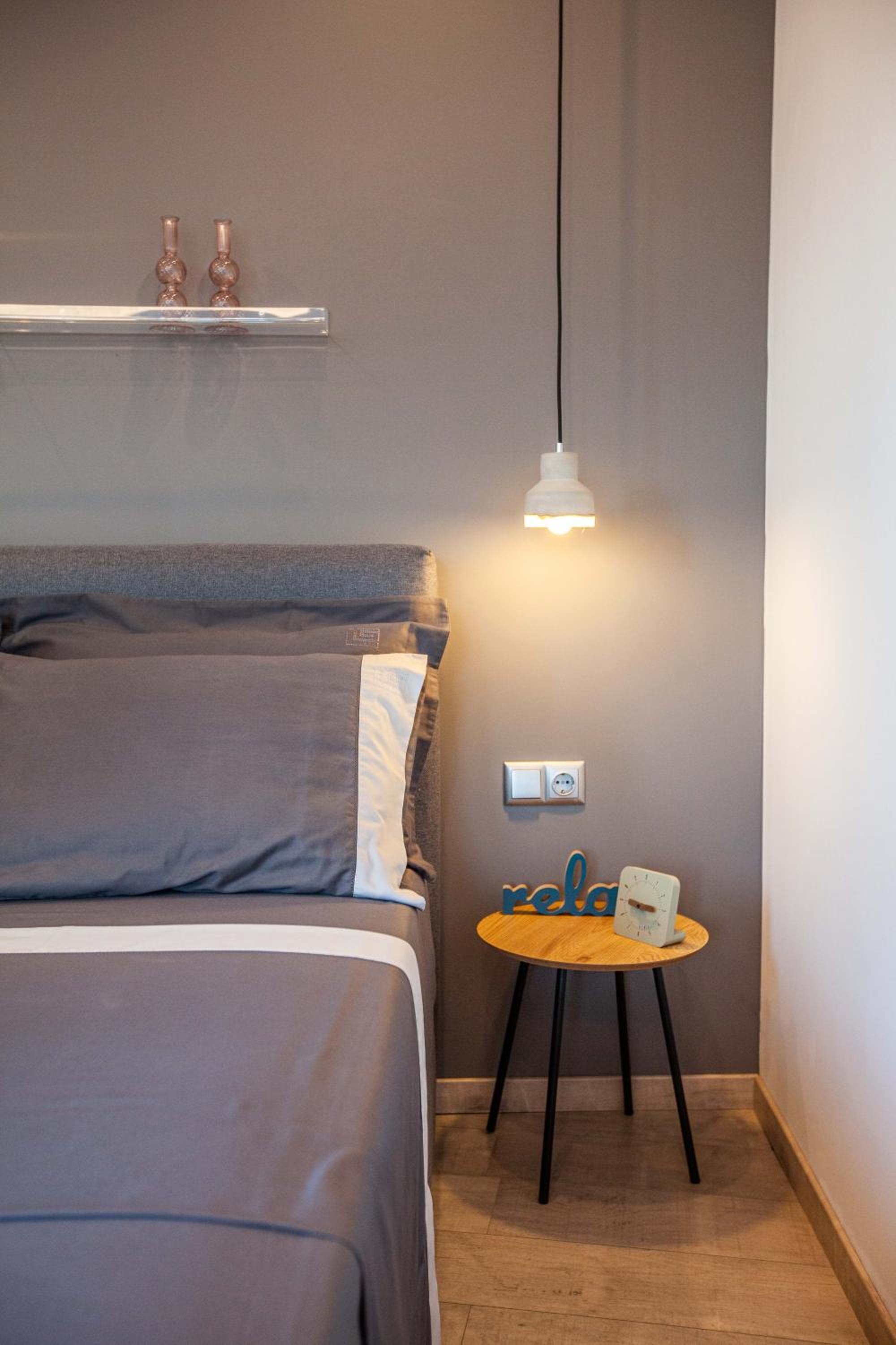 Deluxe Double Room with Balcony - Photo 22