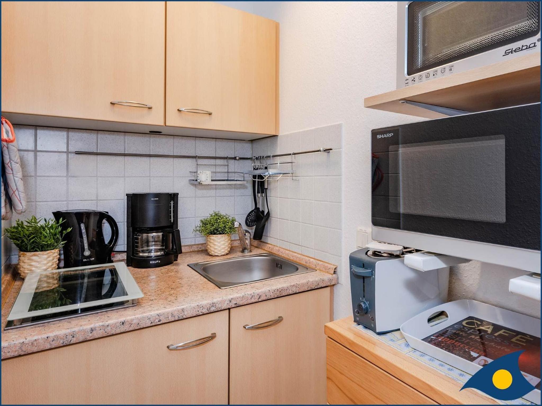 One-Bedroom Apartment with Balcony photo 3