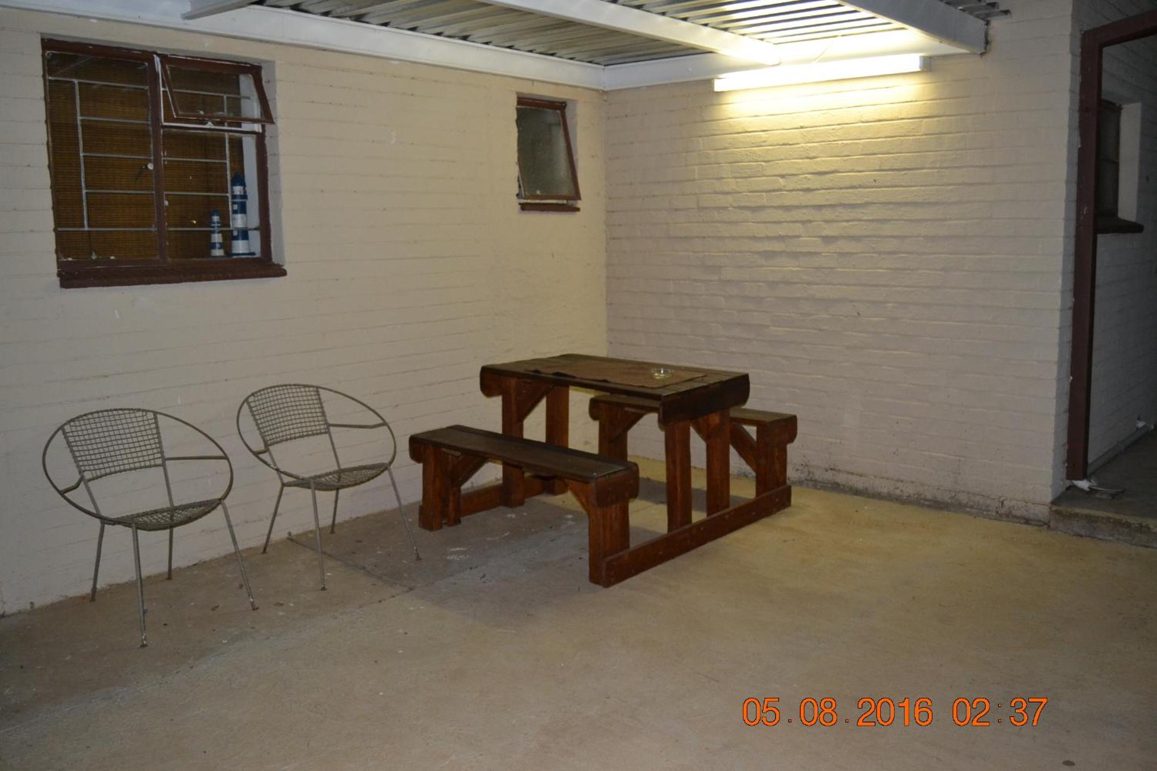 Family Double Room - Photo 5