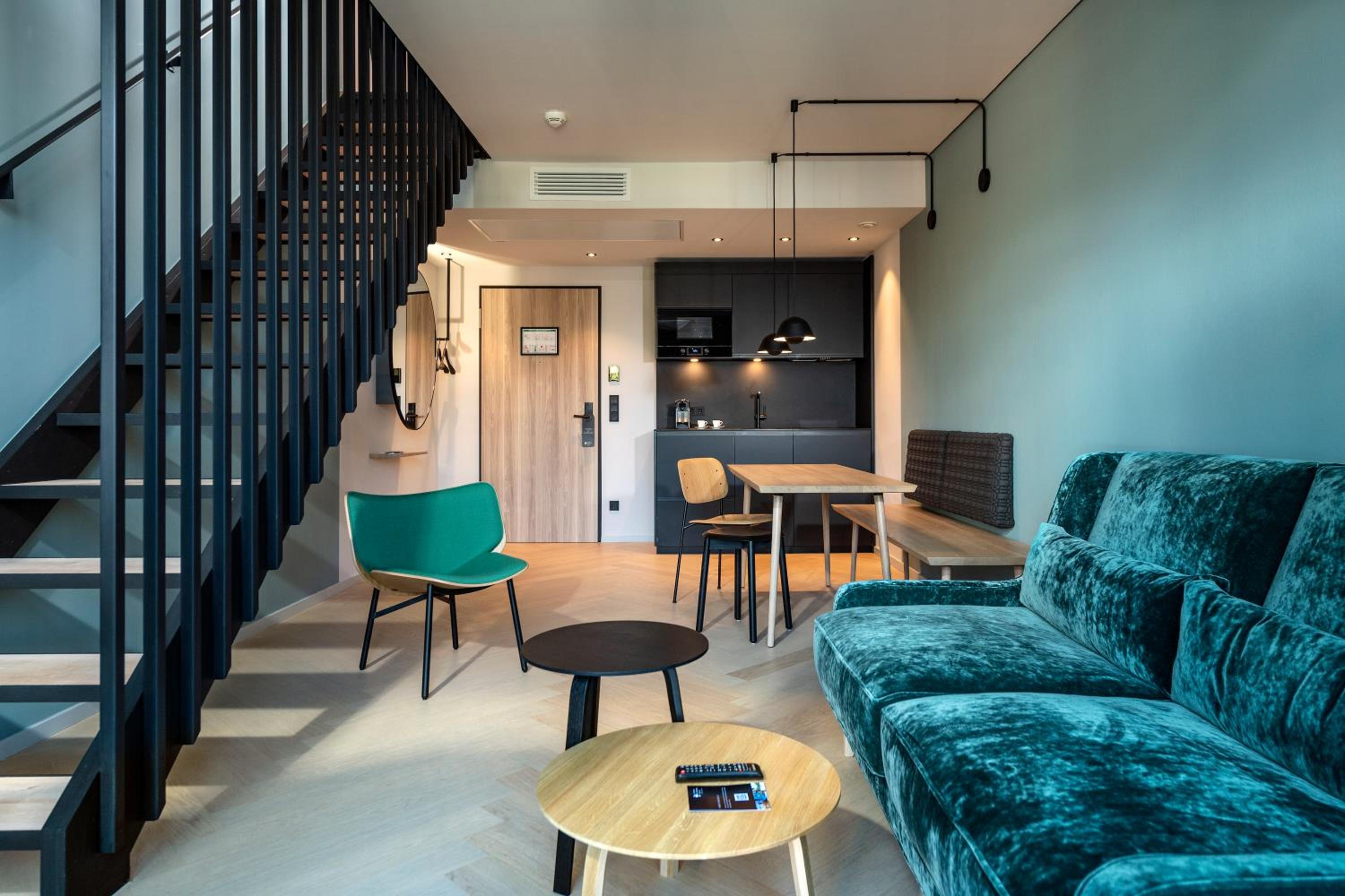 Maisonette Apartment photo 2