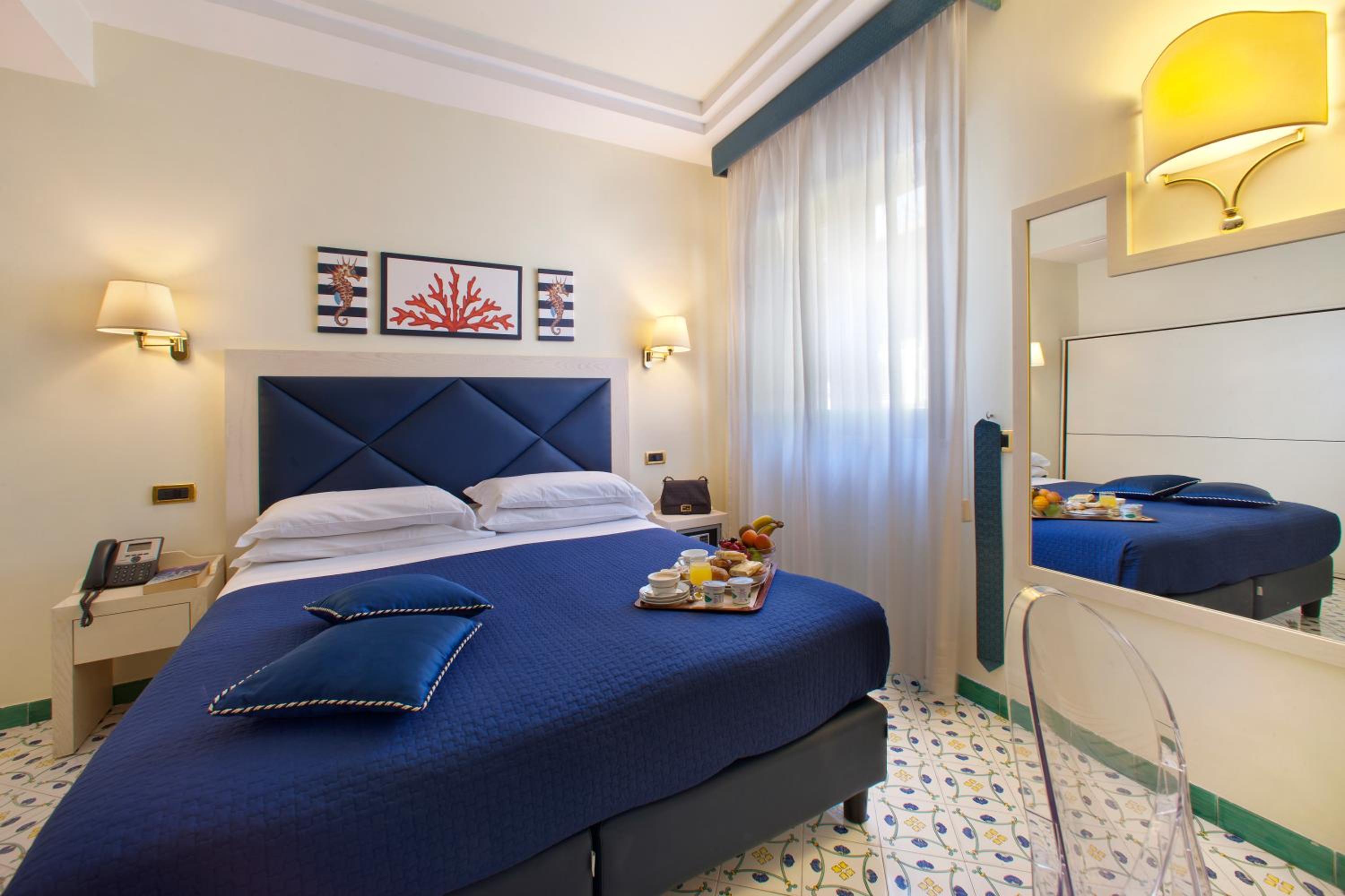 Classic Double Room - Photo 2
