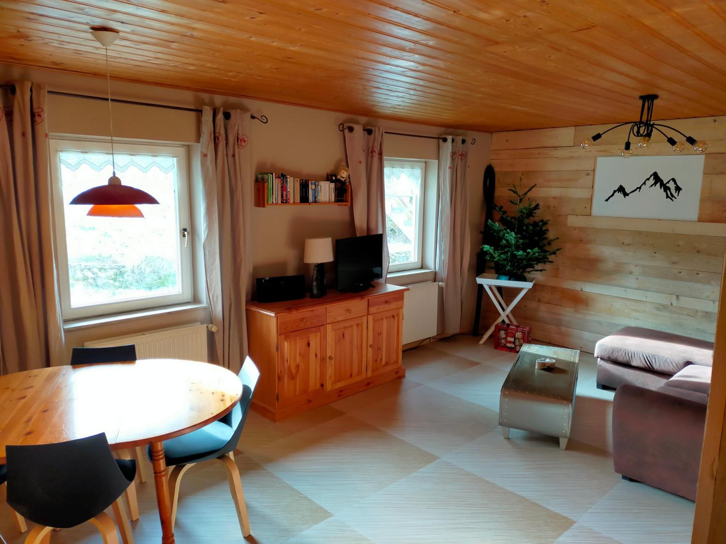 Apartment with Terrace photo 3