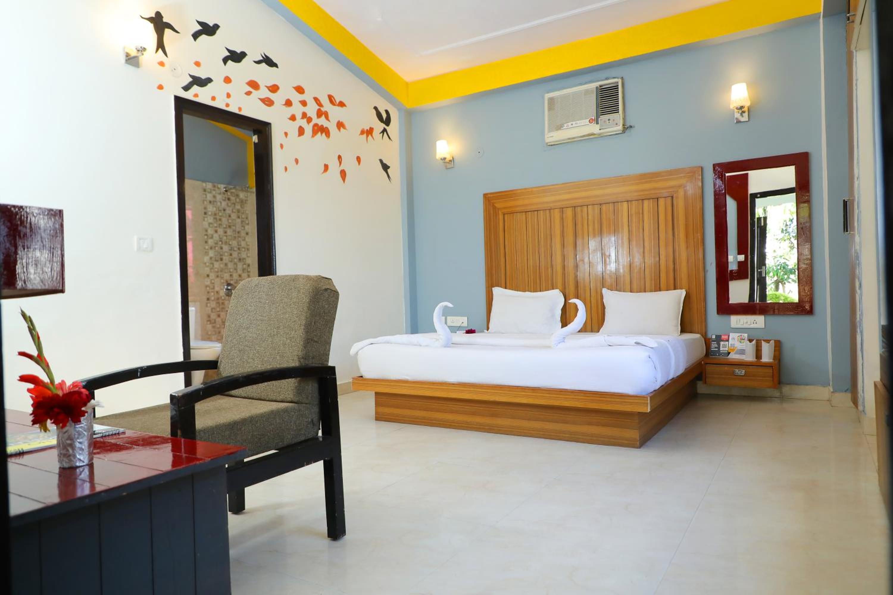 Deluxe Double or Twin Room