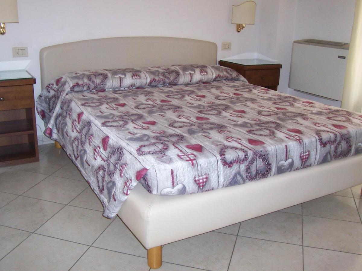 Classic Double Room - Photo 1