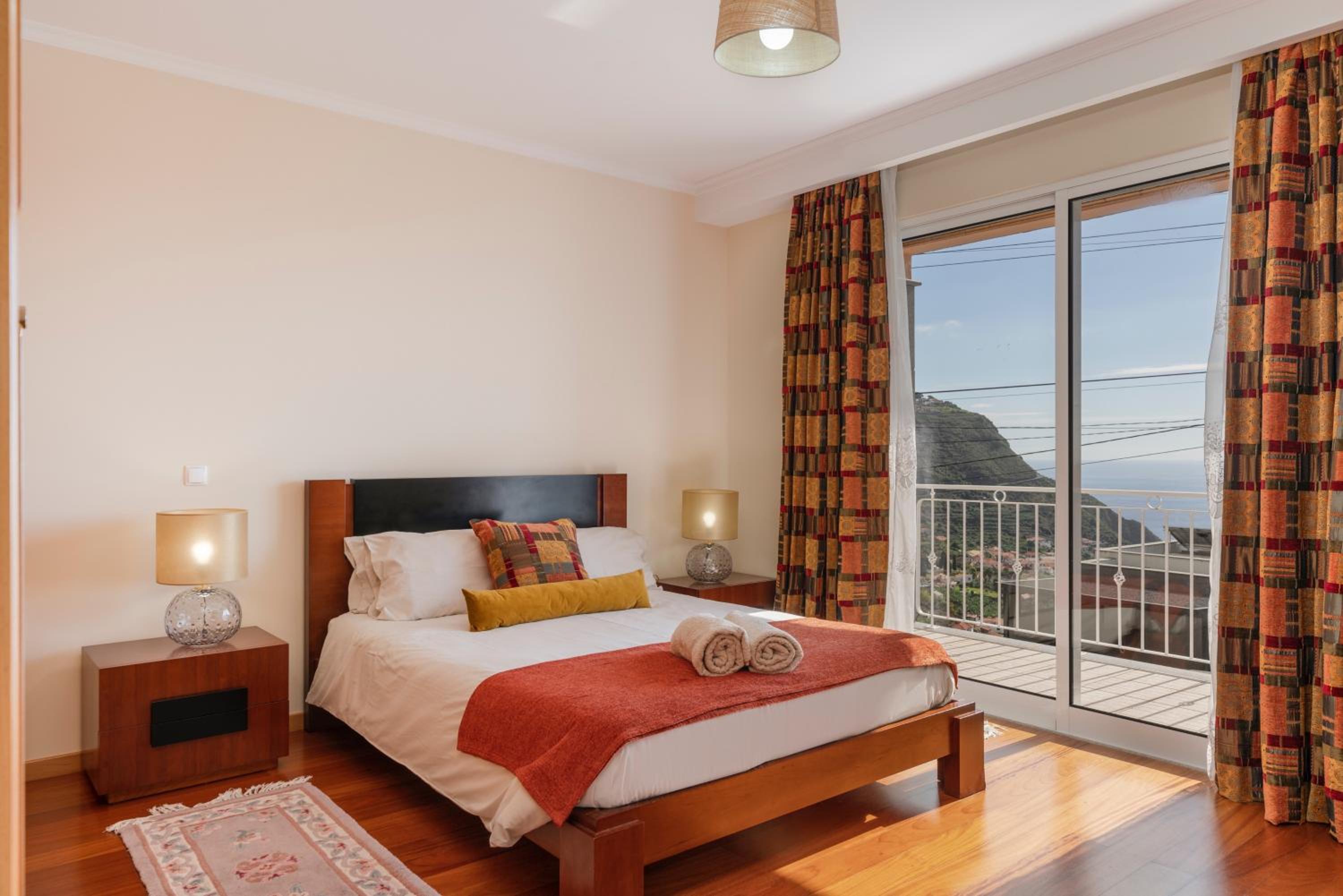 Three-Bedroom Villa photo 1