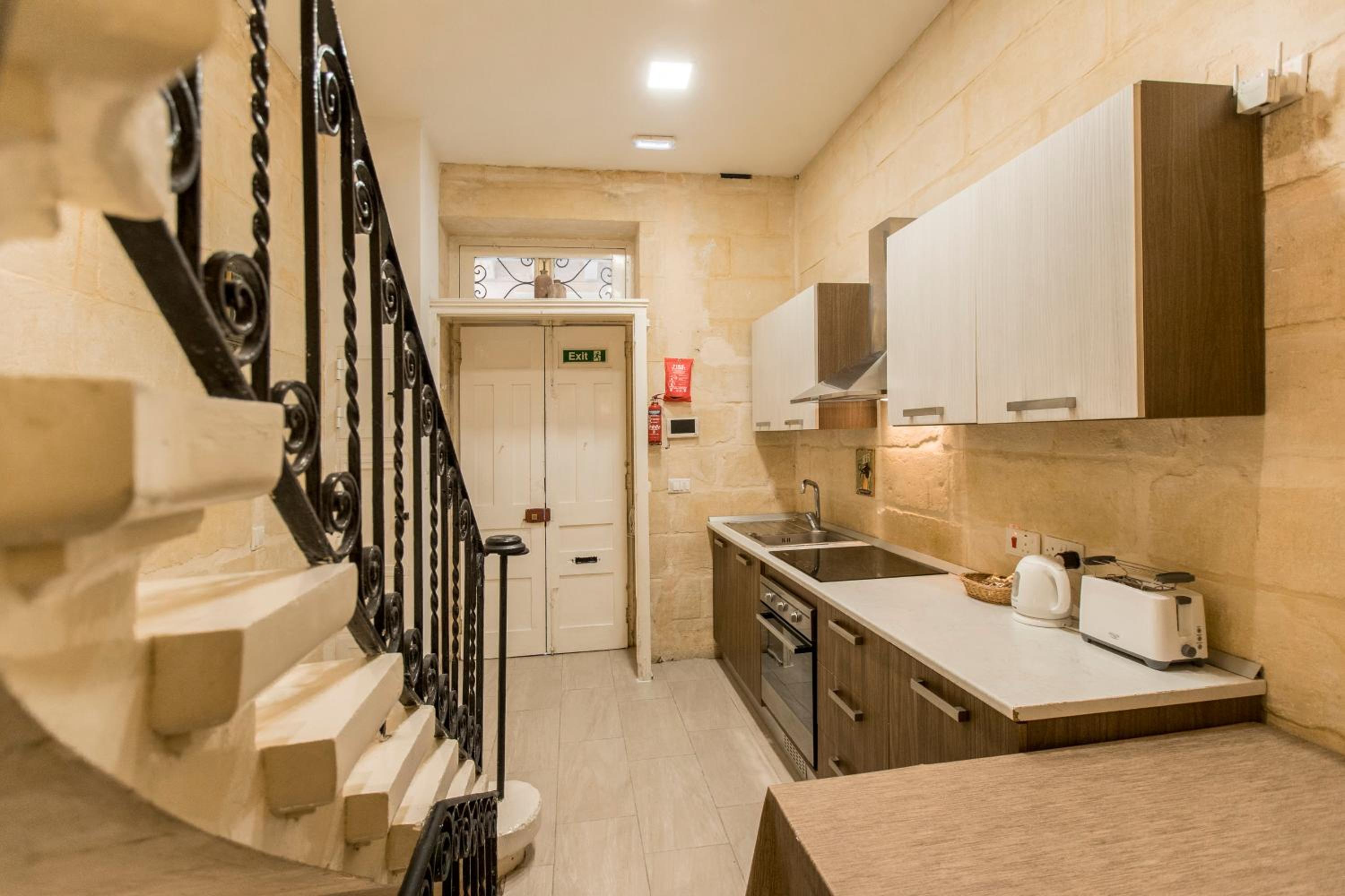 Apartment - Split Level