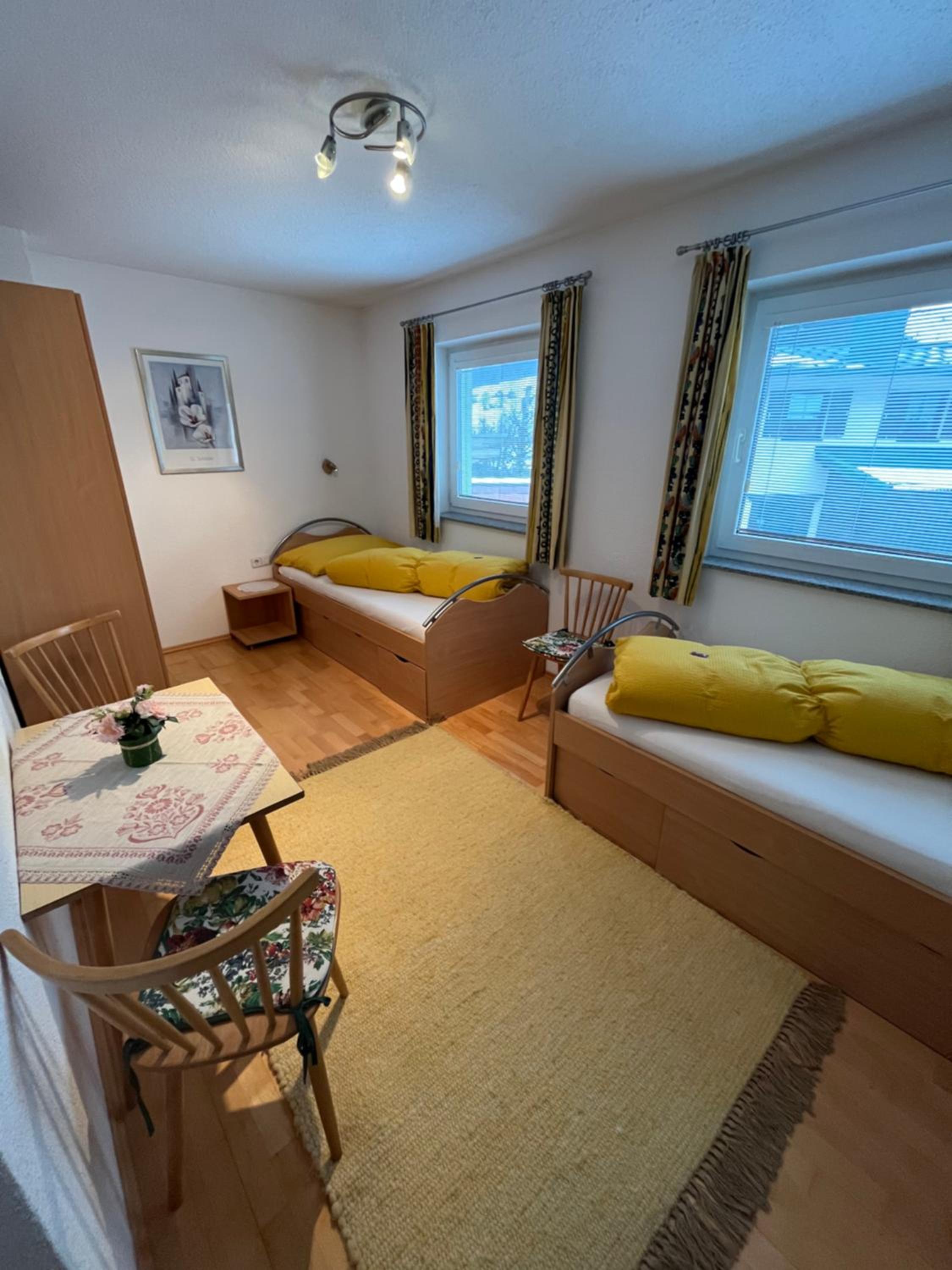 Three-Bedroom Apartment with Terrace photo 1