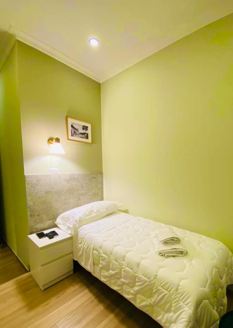 Double Room with Private Bathroom photo 1