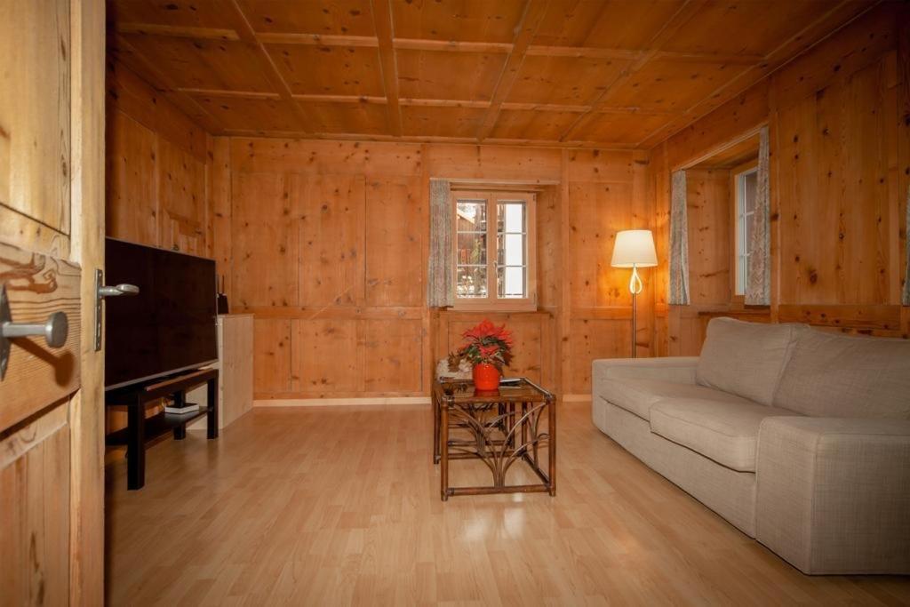 Two-Bedroom House - Photo 13