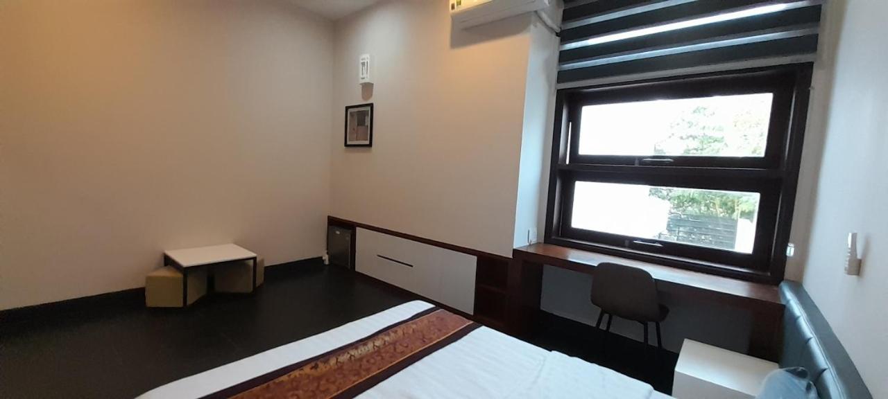 King Room with Garden View