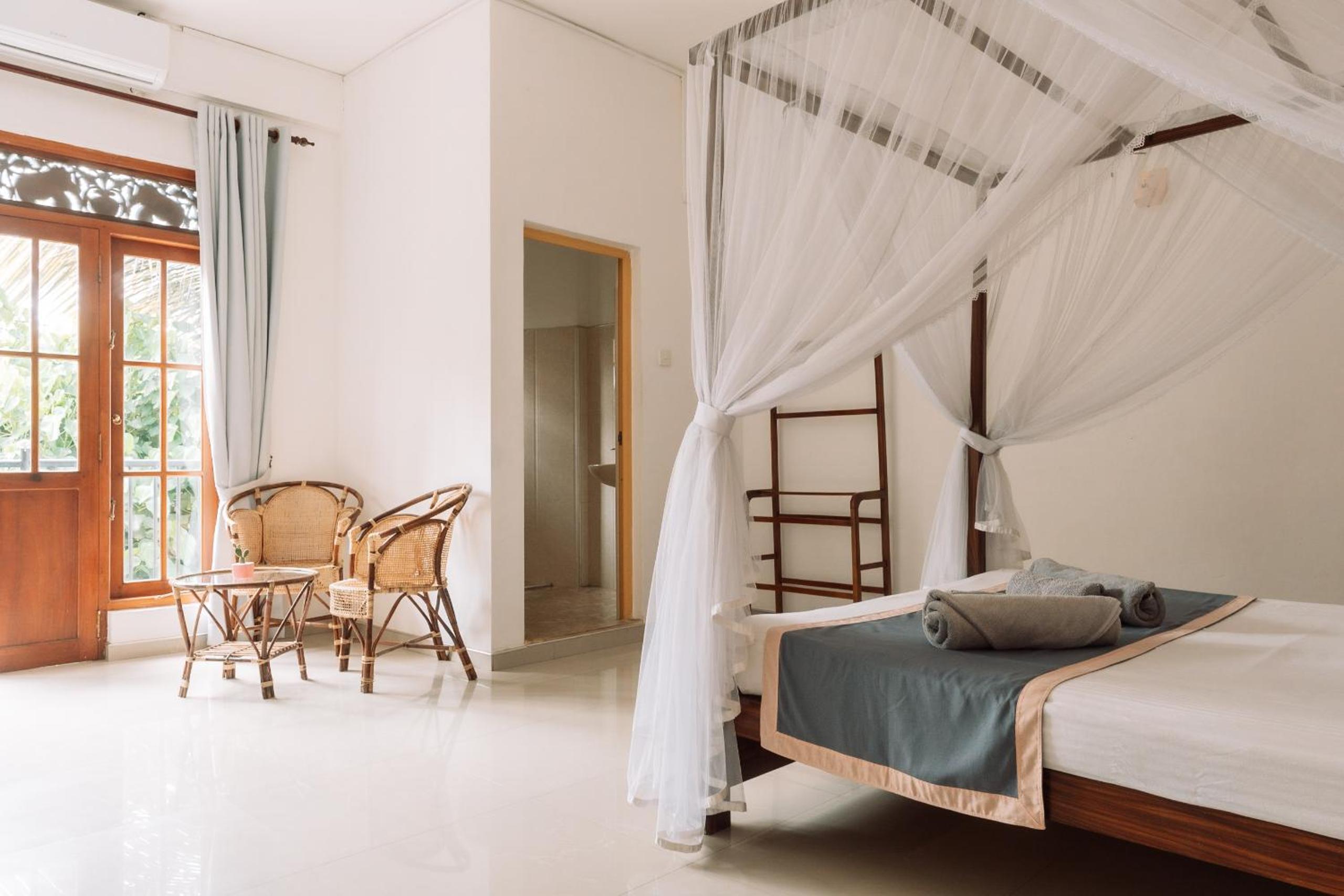 Deluxe Double Room with Balcony photo 1