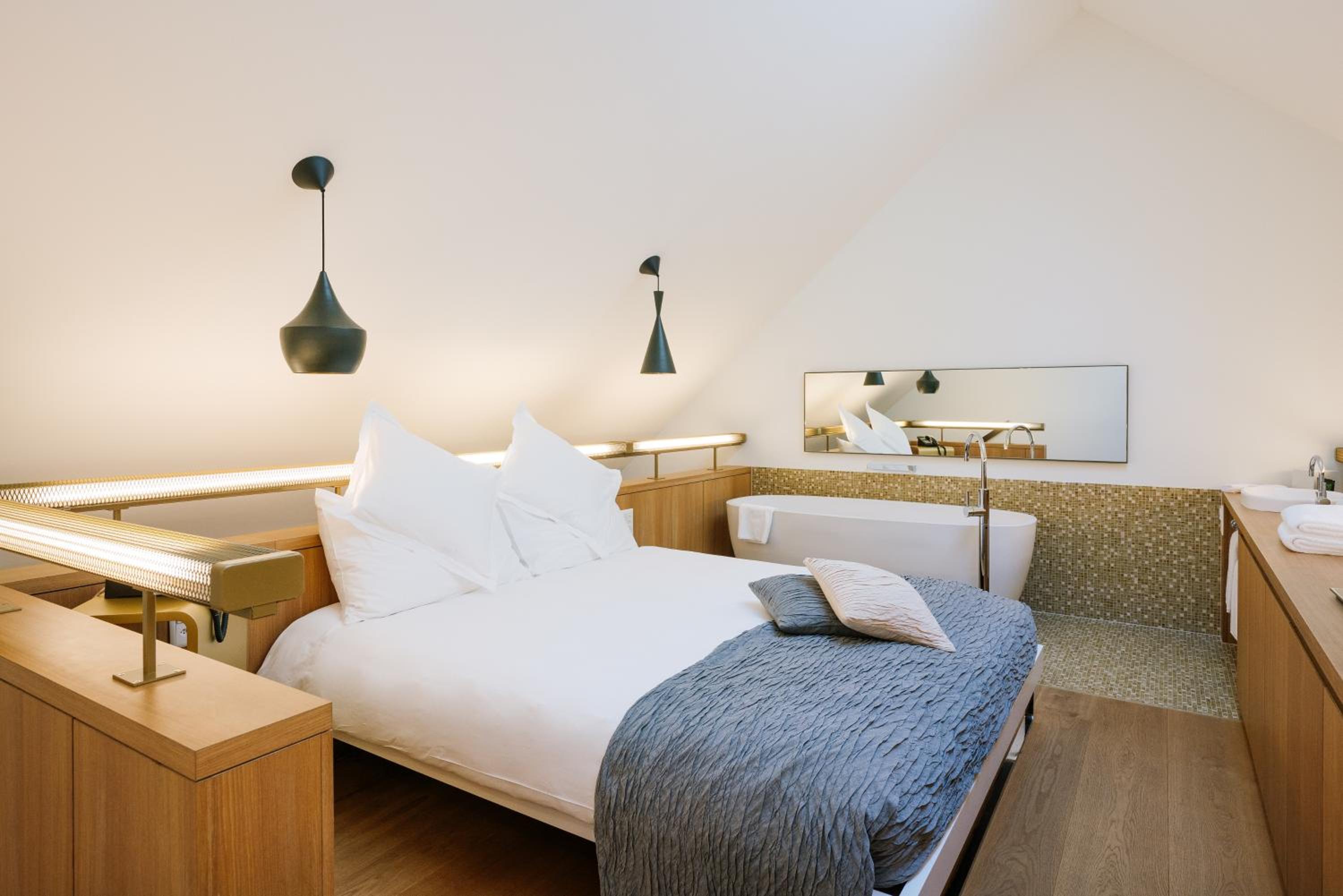 Duplex Suite - Photo 7