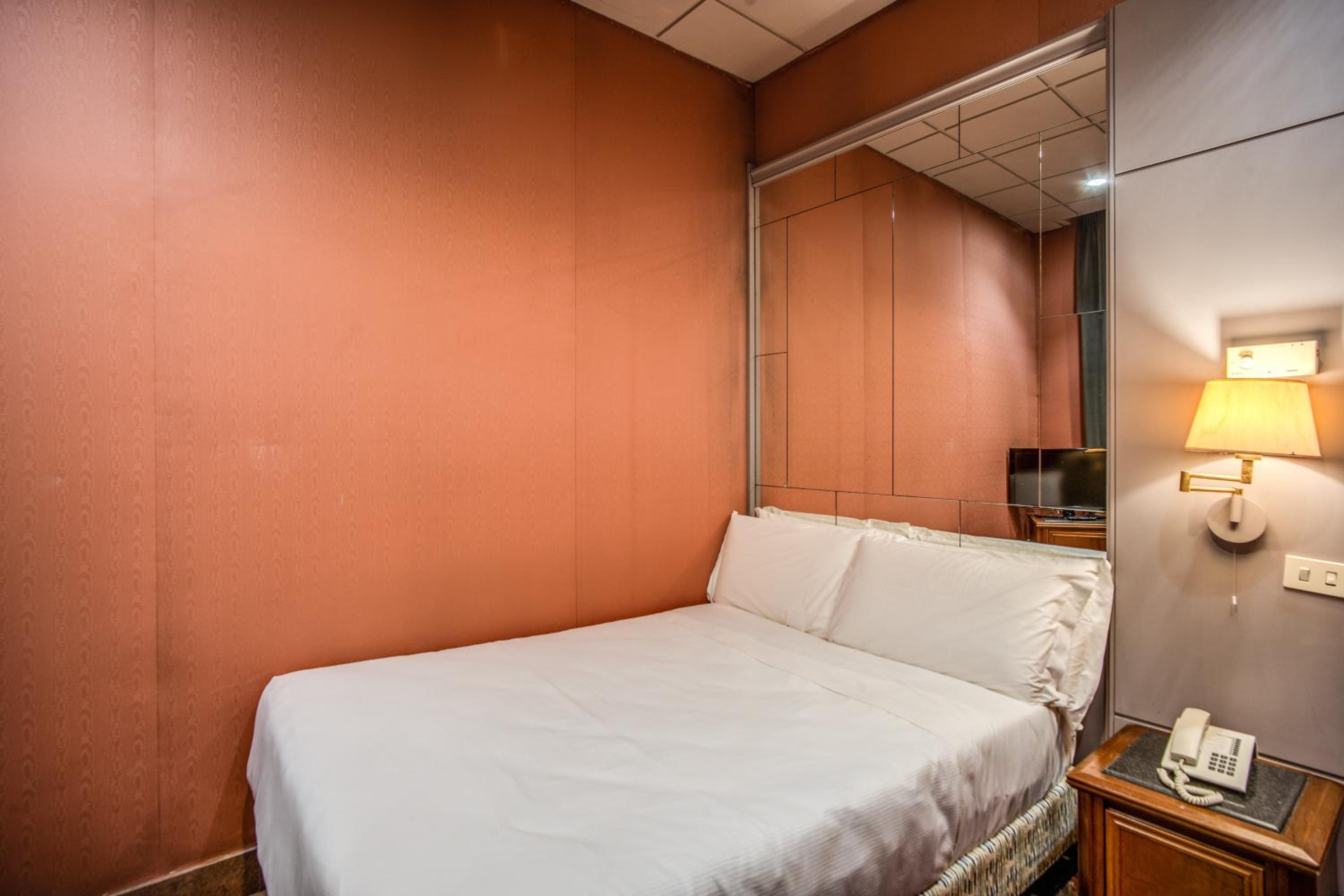Small Double Room photo 3