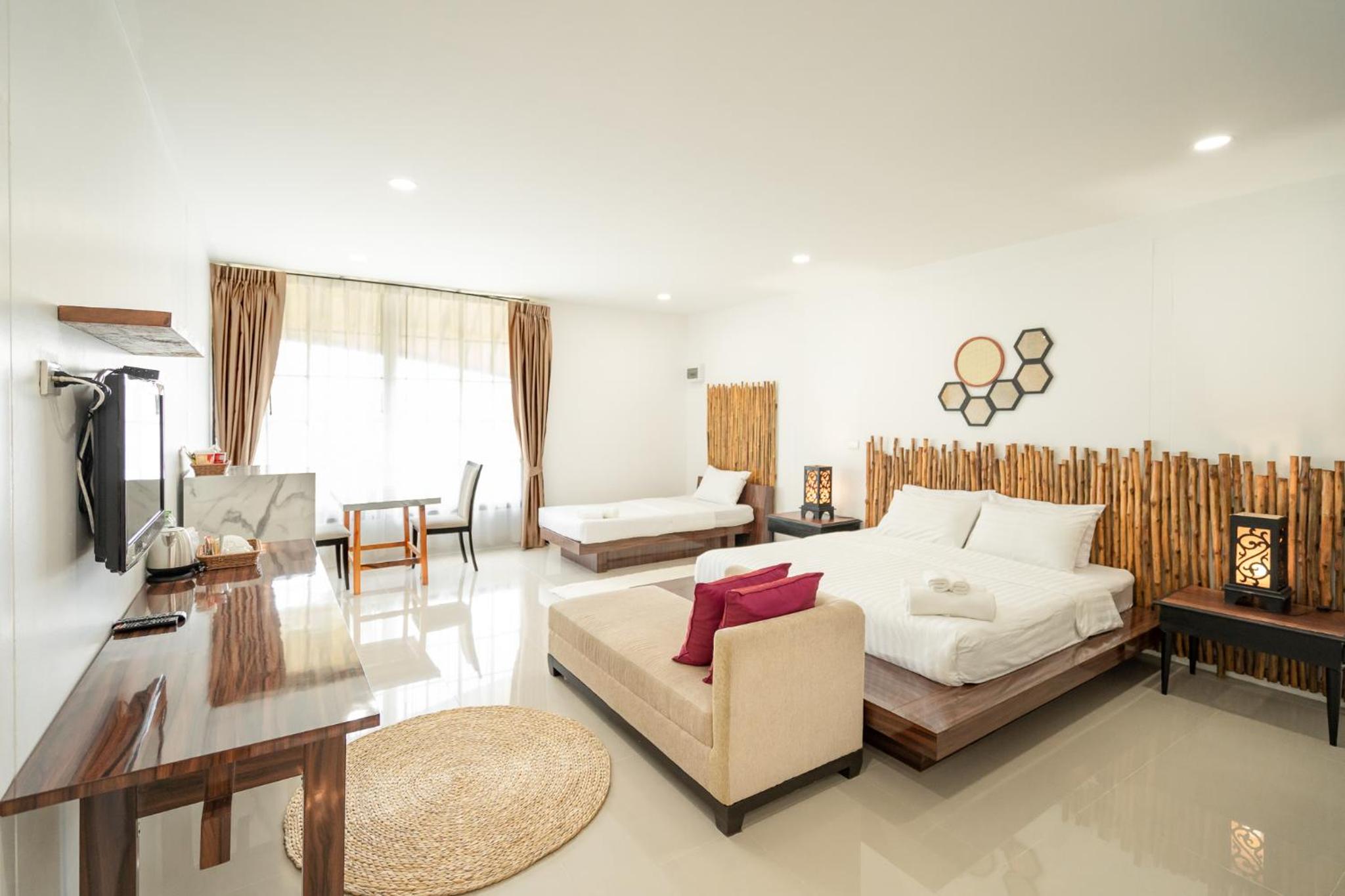 Standard Family Room - Photo 1