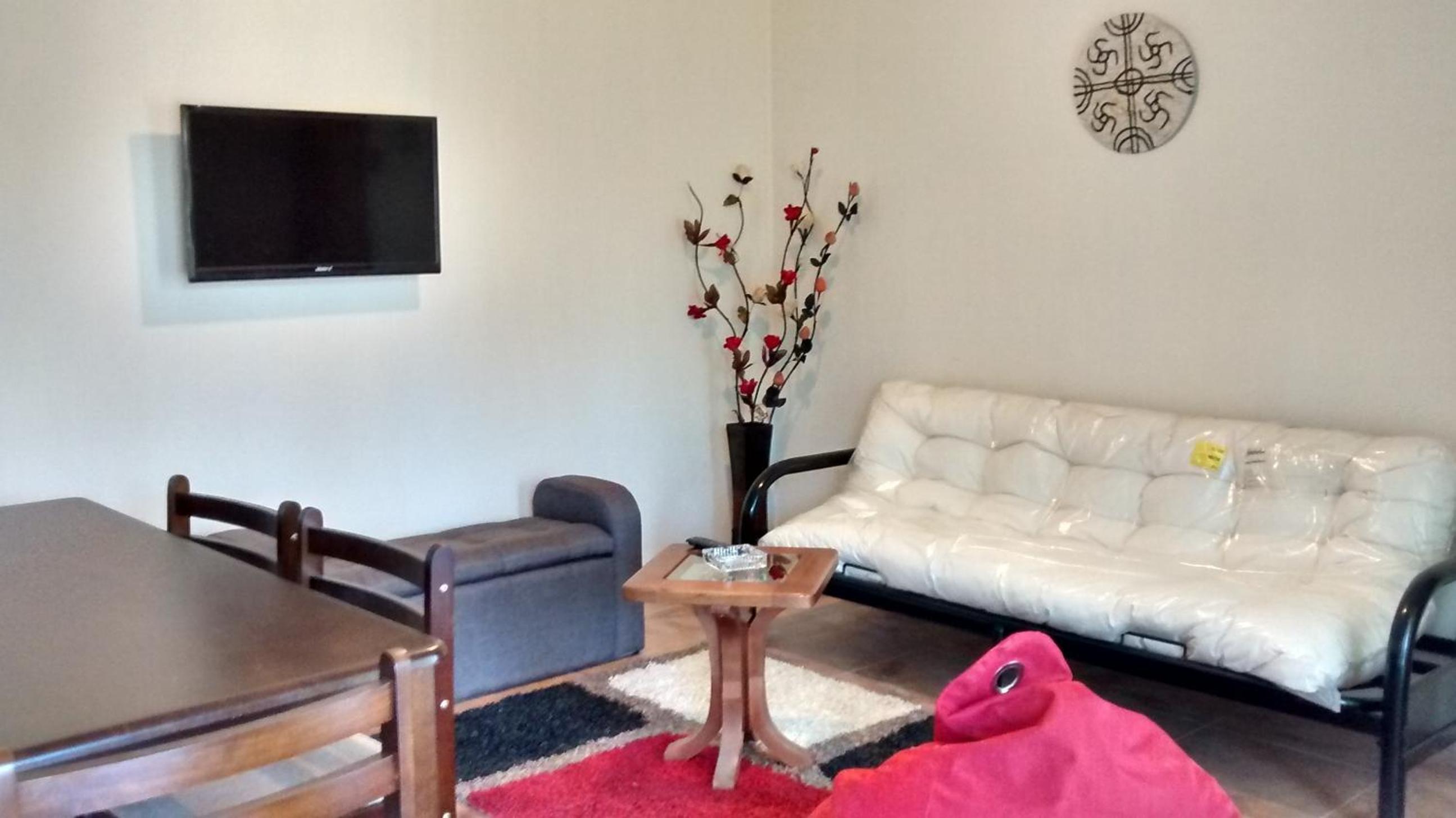 Three-Bedroom Townhouse photo 1