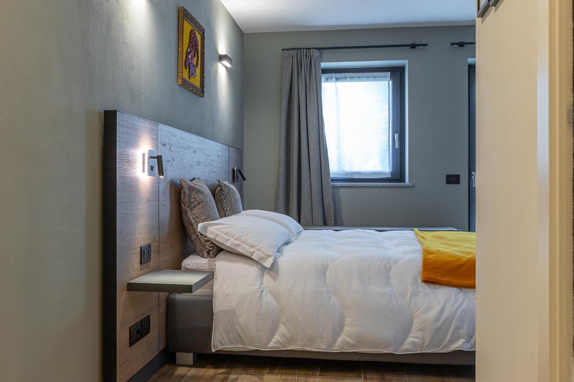 Standard Double Room - Photo 4