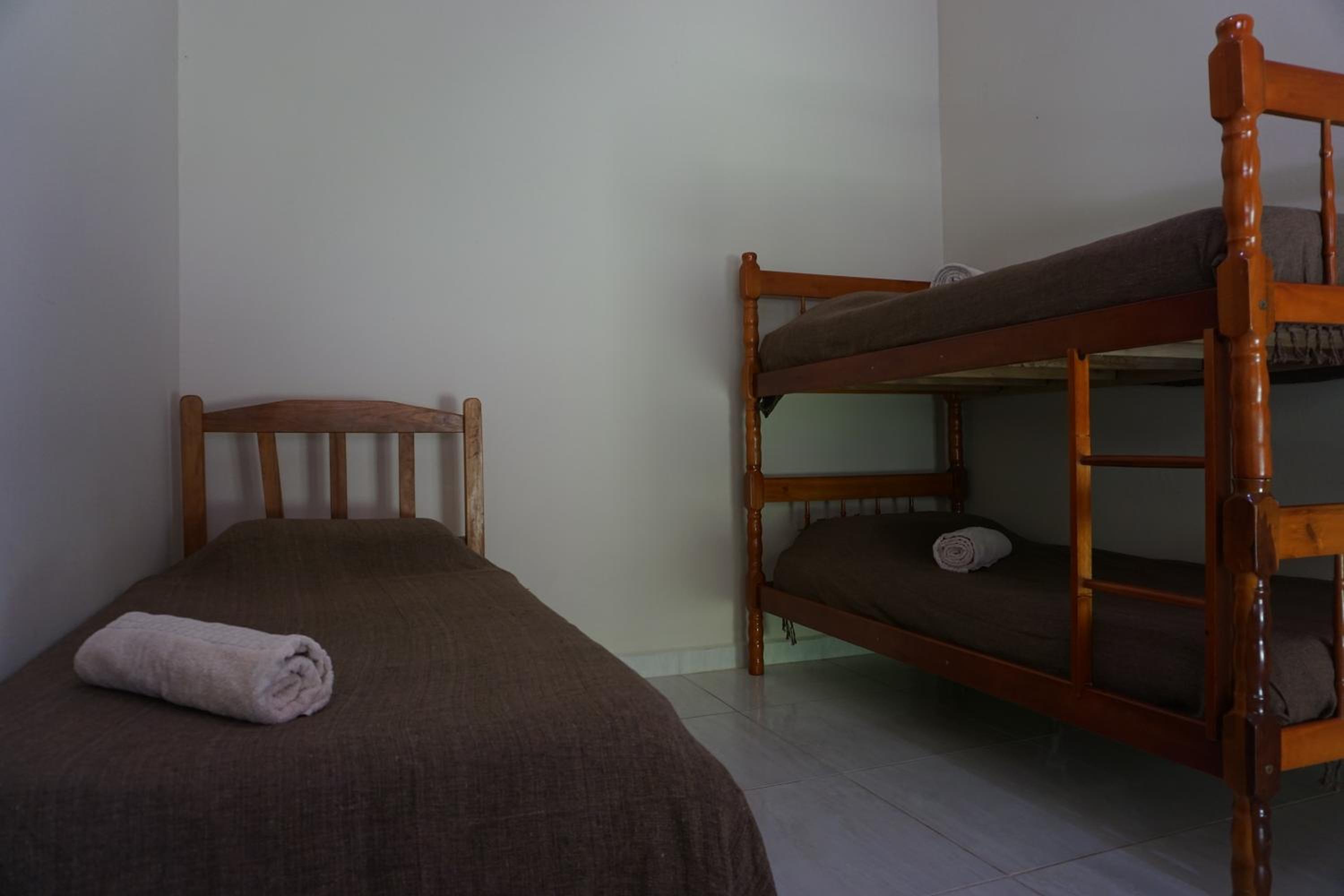 Female Dormitory Room photo 3