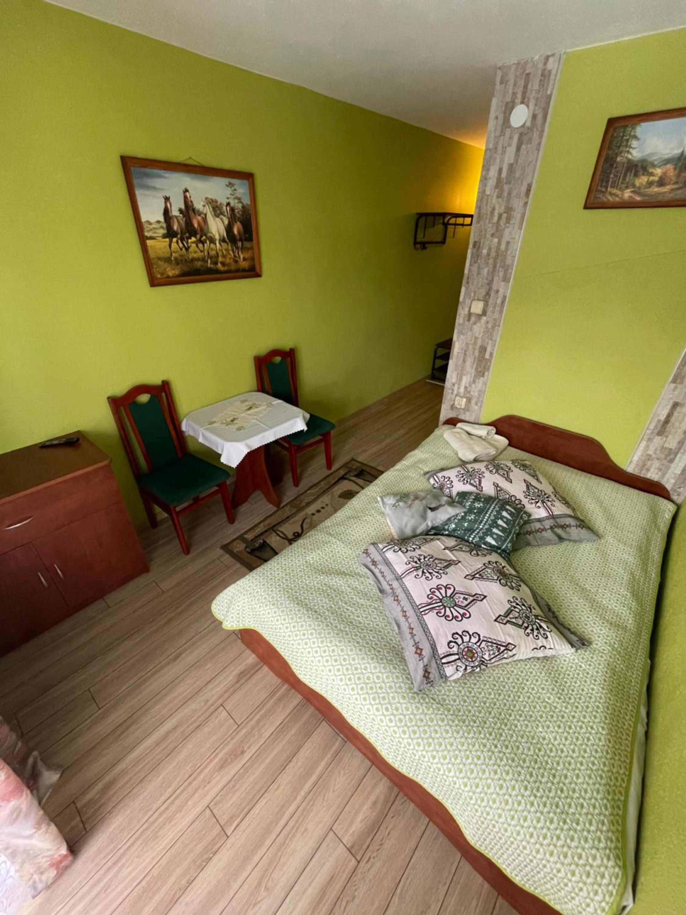 Double Room - Photo 3