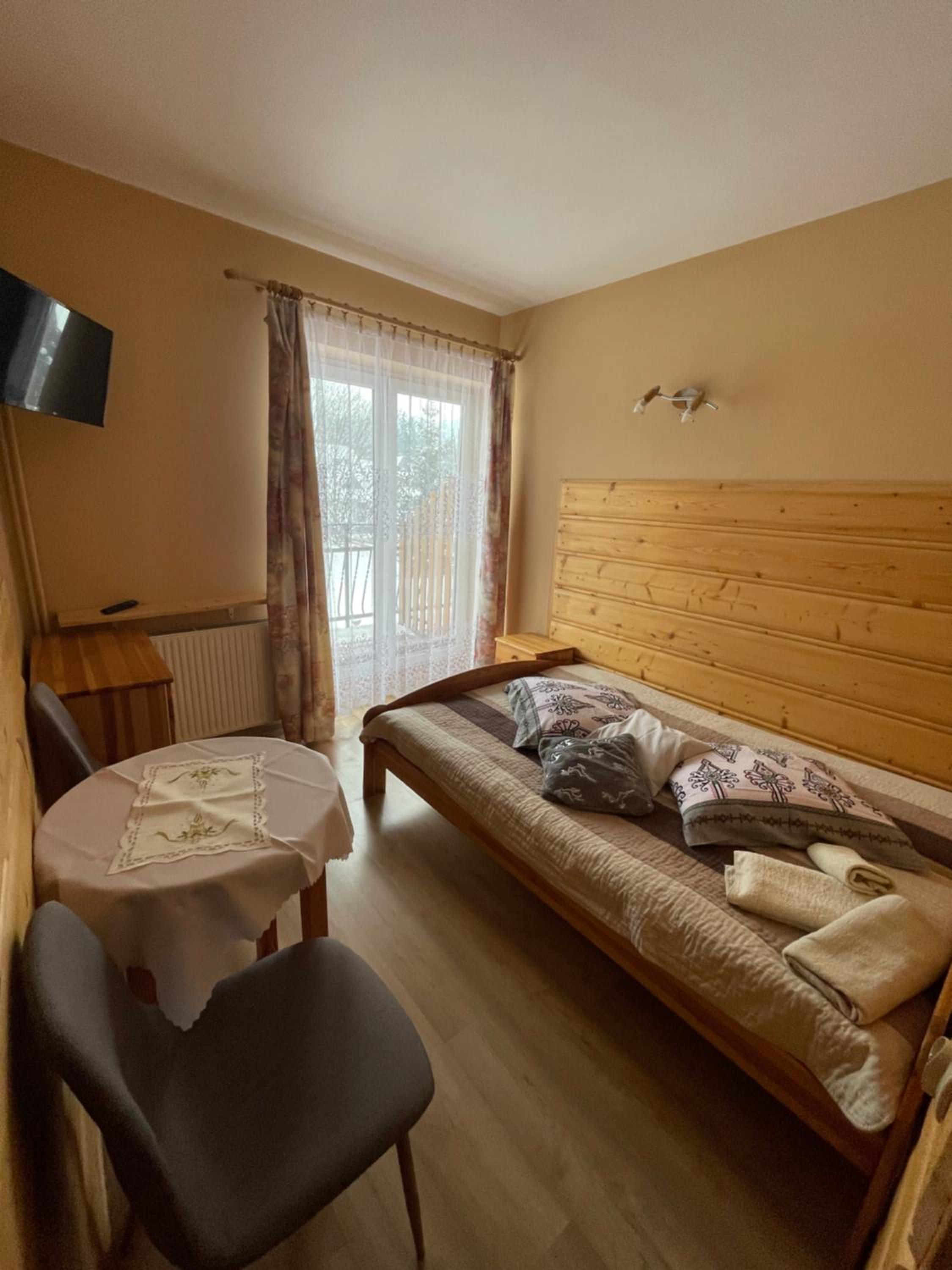 Double Room - Photo 4