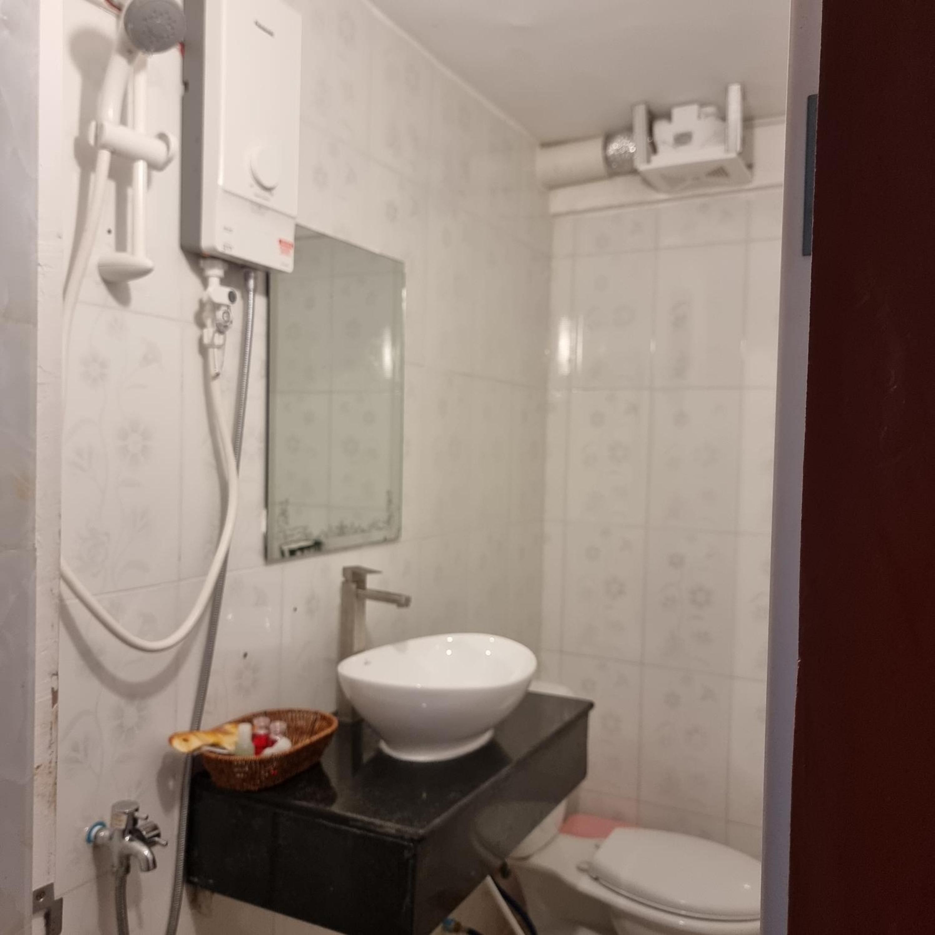 Deluxe Double Room - Photo 23