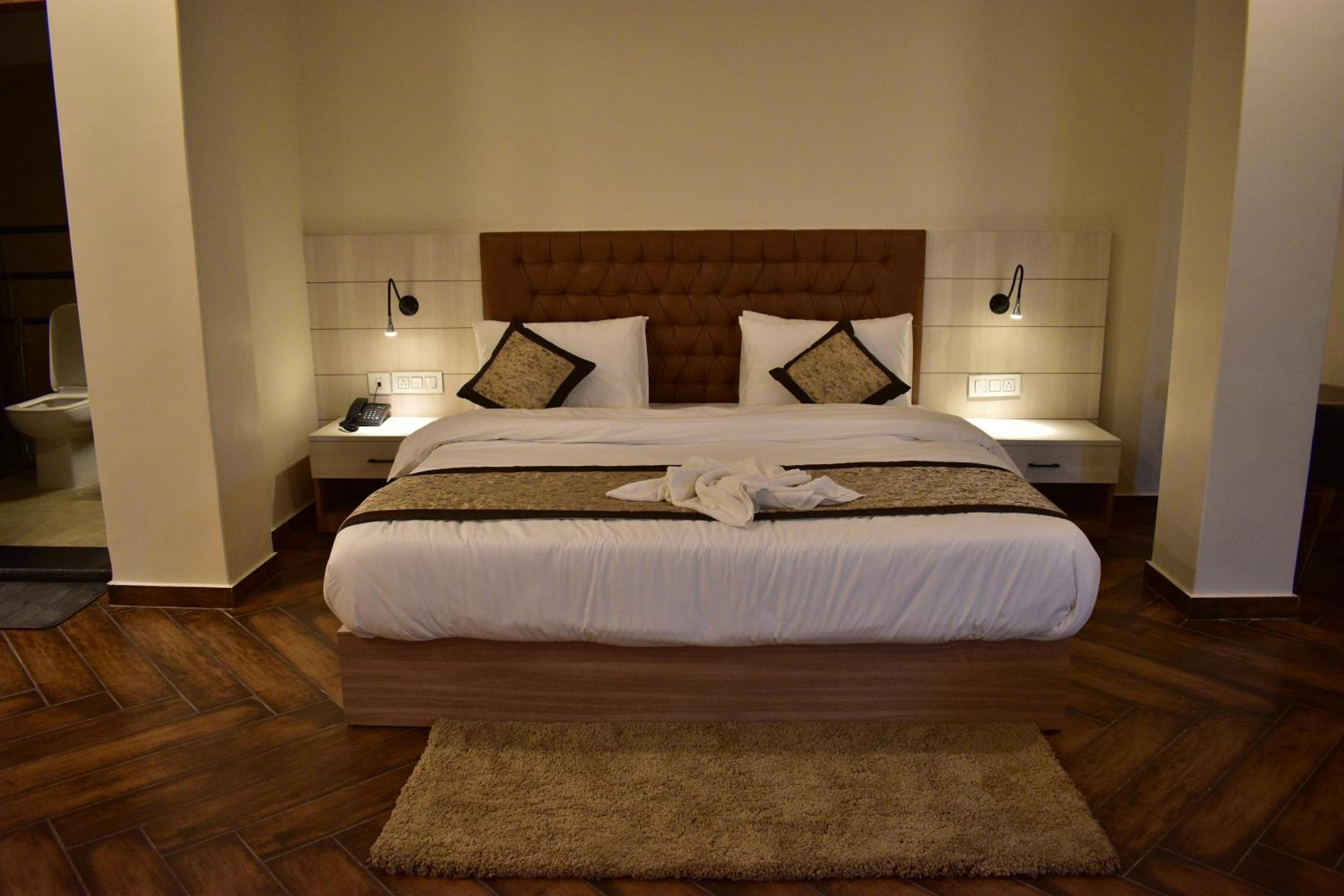 Deluxe Double or Twin Room - Photo 1