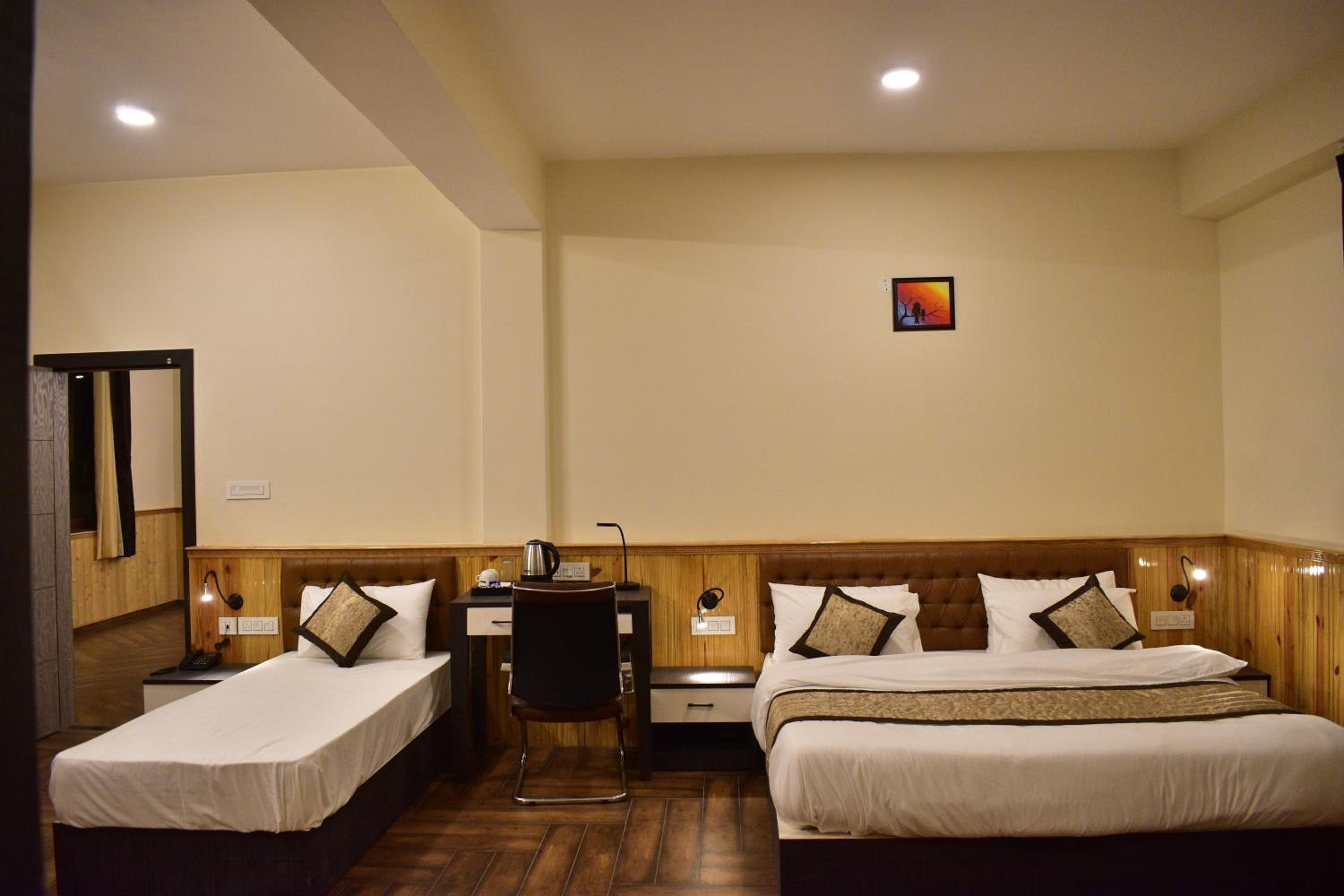 Deluxe Triple Room - Photo 2