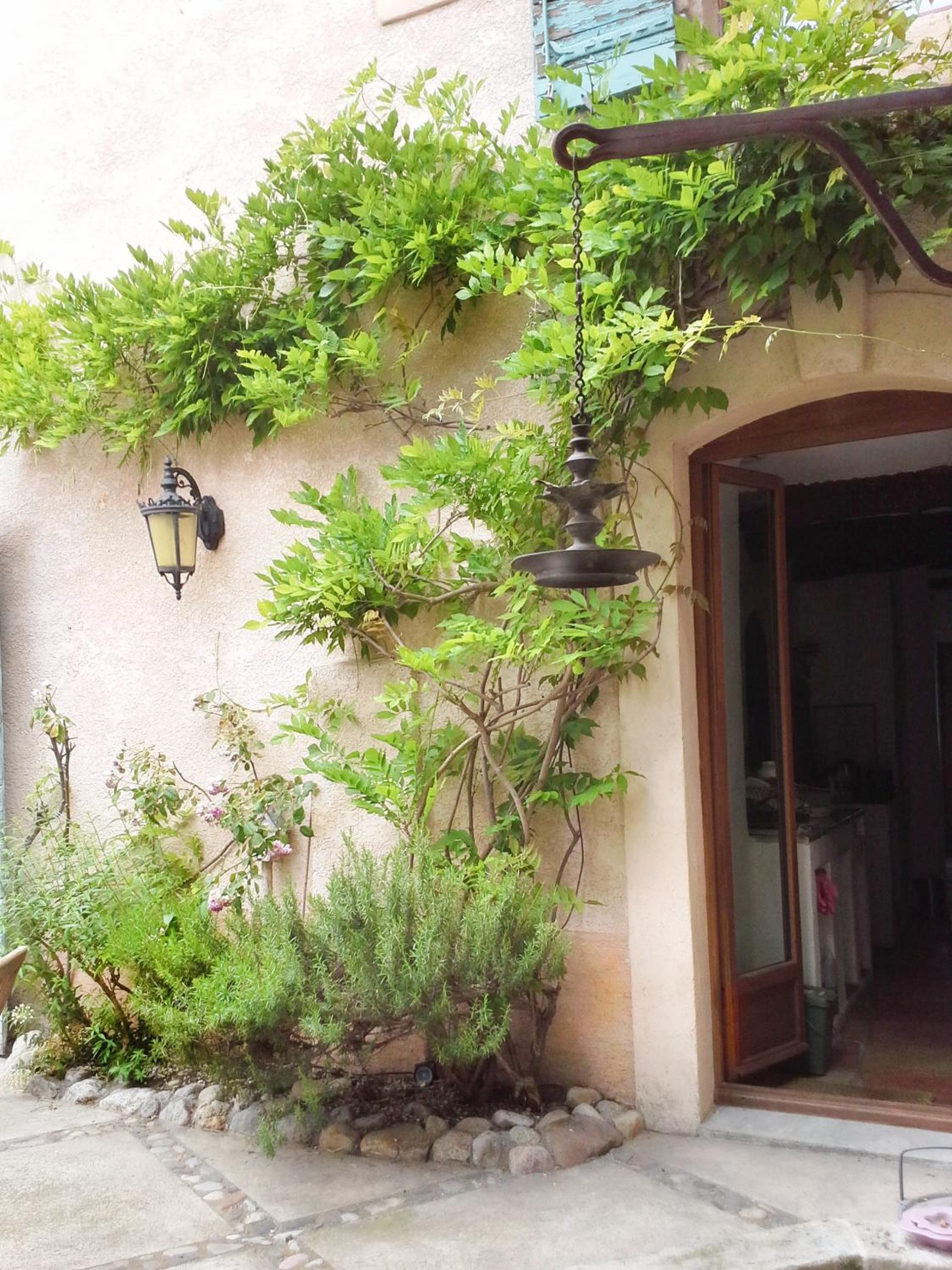Double Room with Garden View - Photo 12