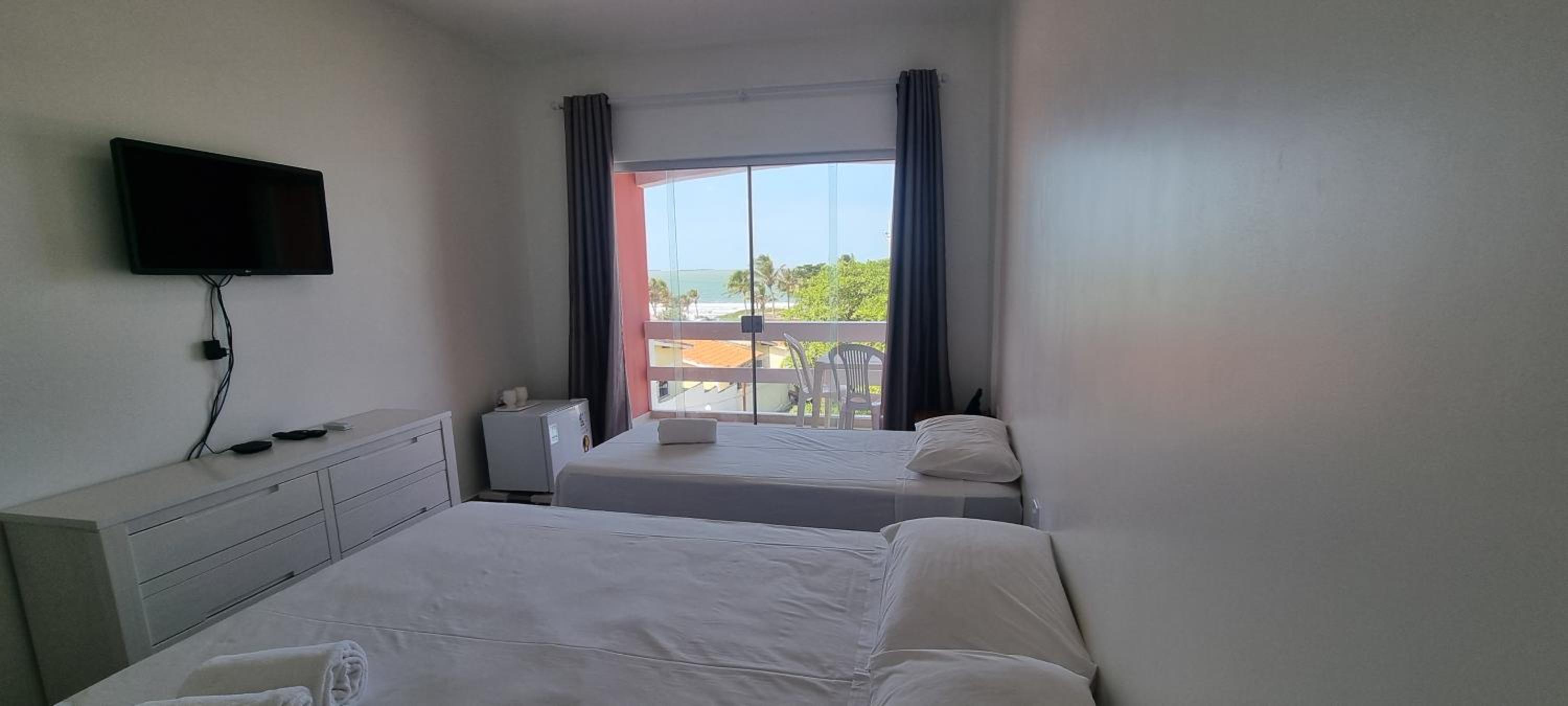 Deluxe Triple Room with Sea View photo 3