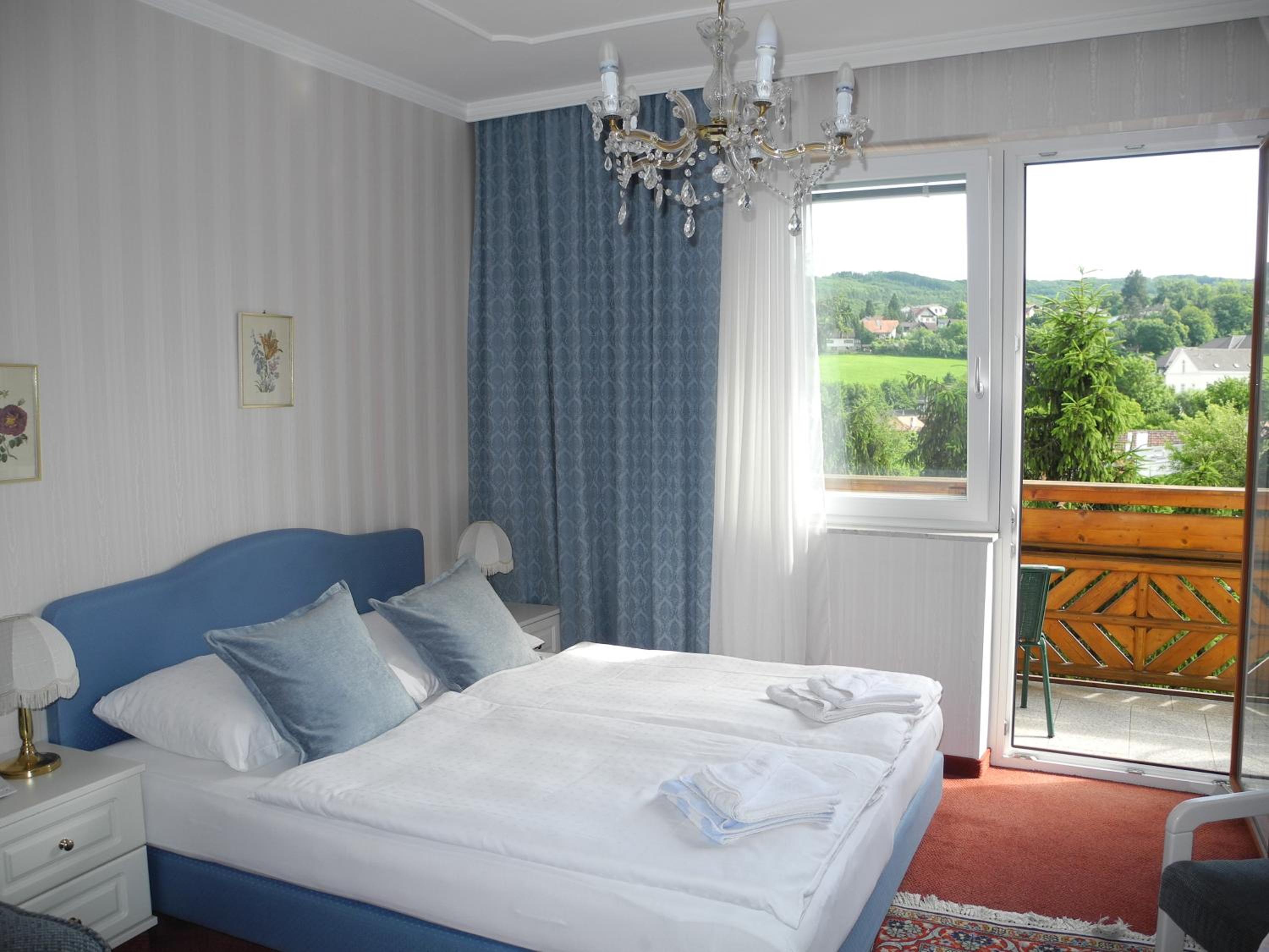 Double Room with Panoramic View - Photo 4