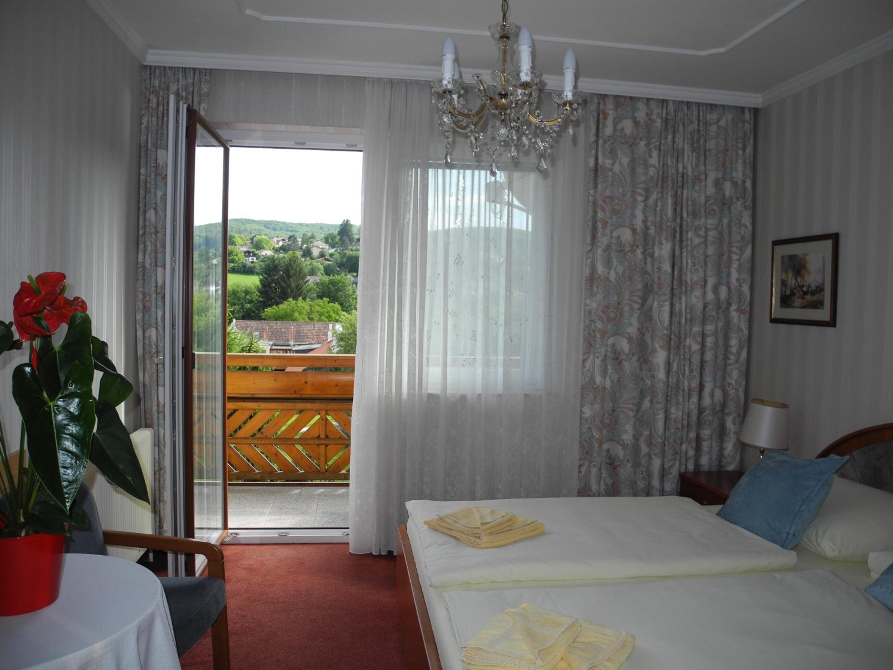 Double Room with Panoramic View - Photo 8