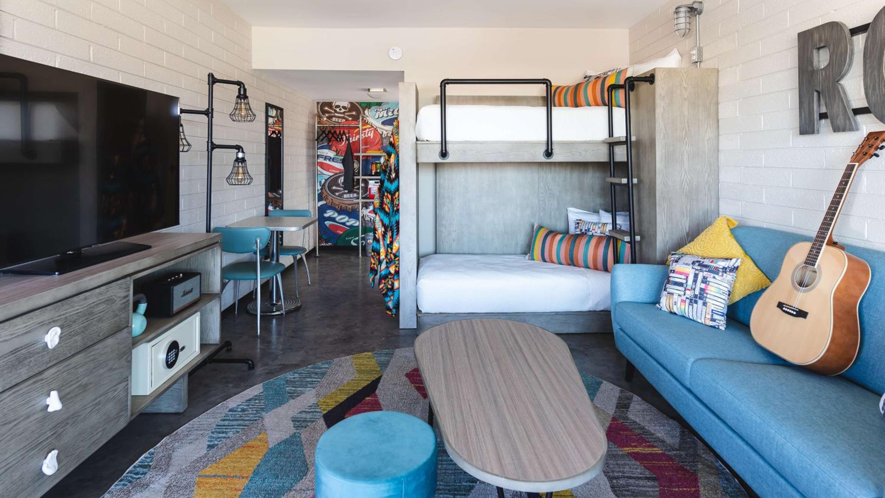 Bunk Bed  - Photo 1