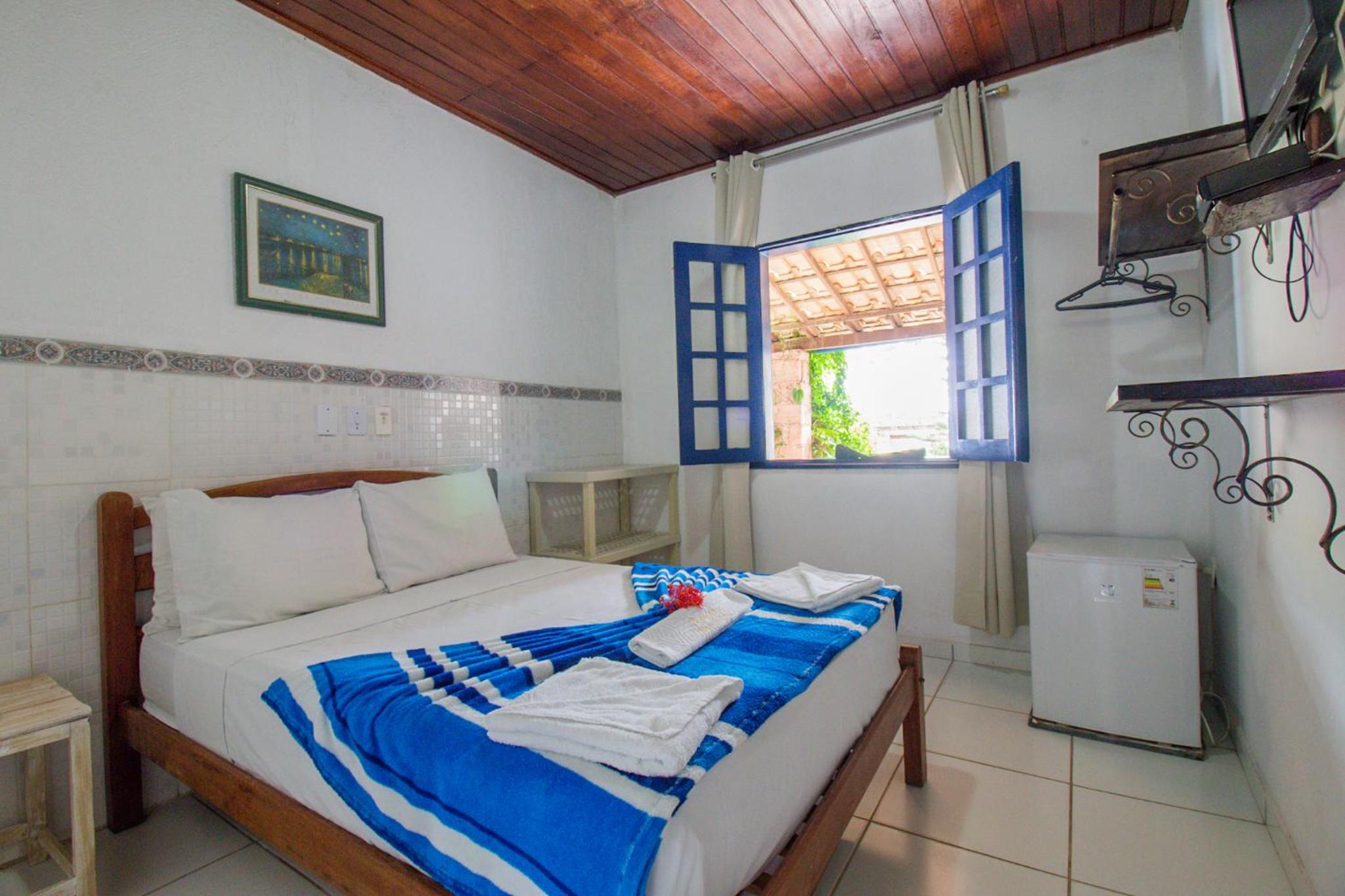 Double Room with Private Bathroom - Photo 8