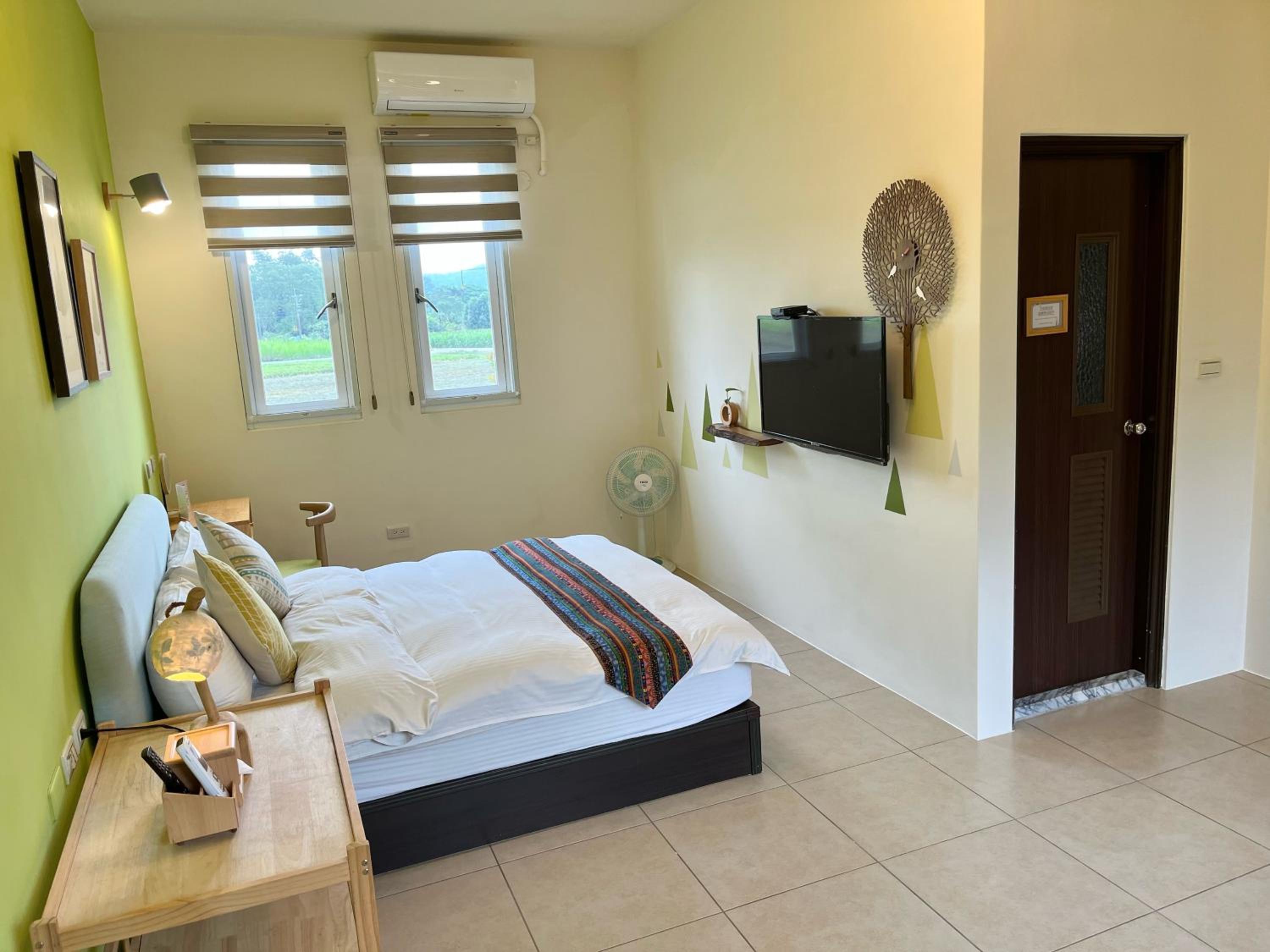 Double Room with Garden View photo 3