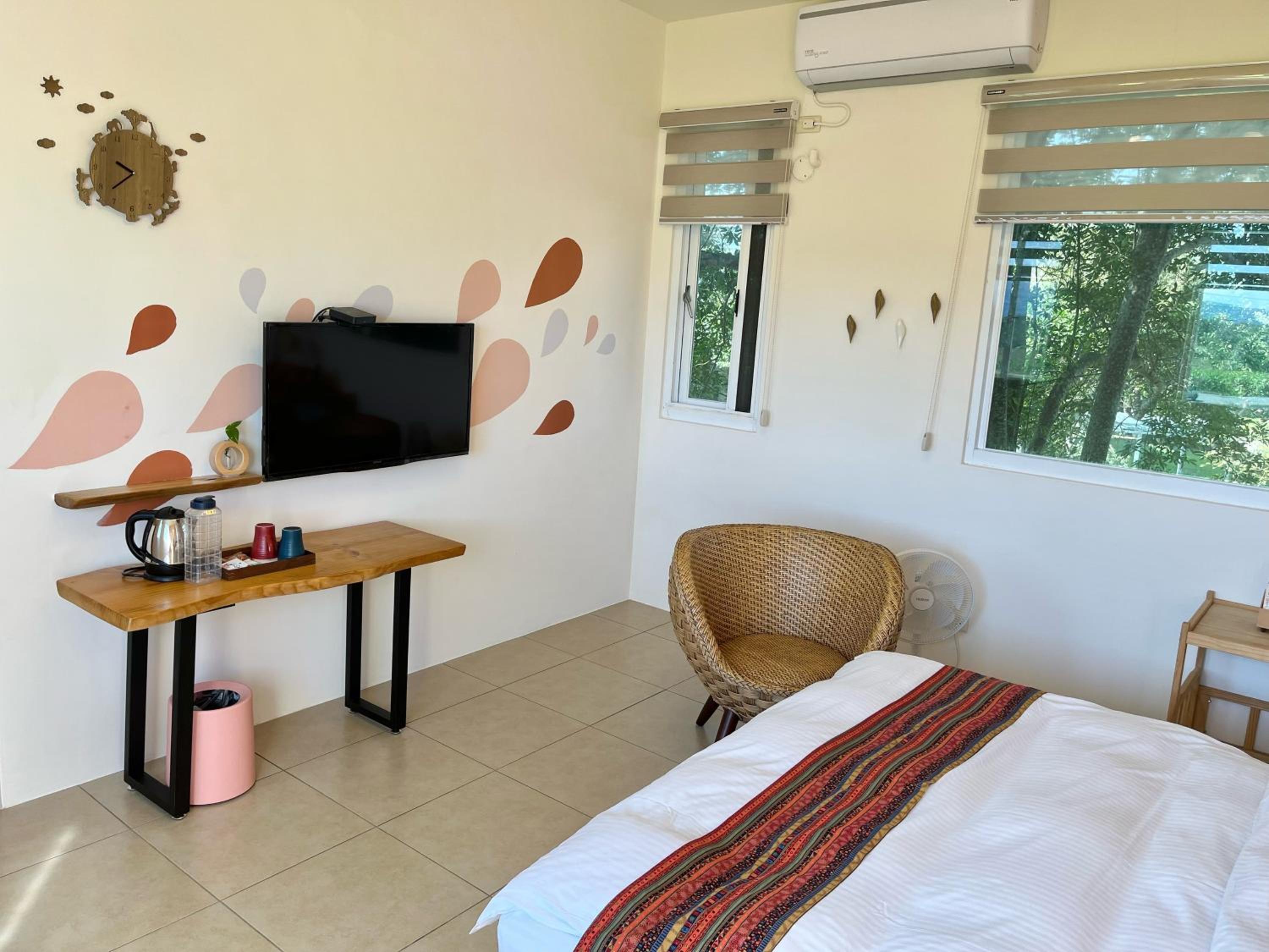 Deluxe Double Room with Bath photo 2