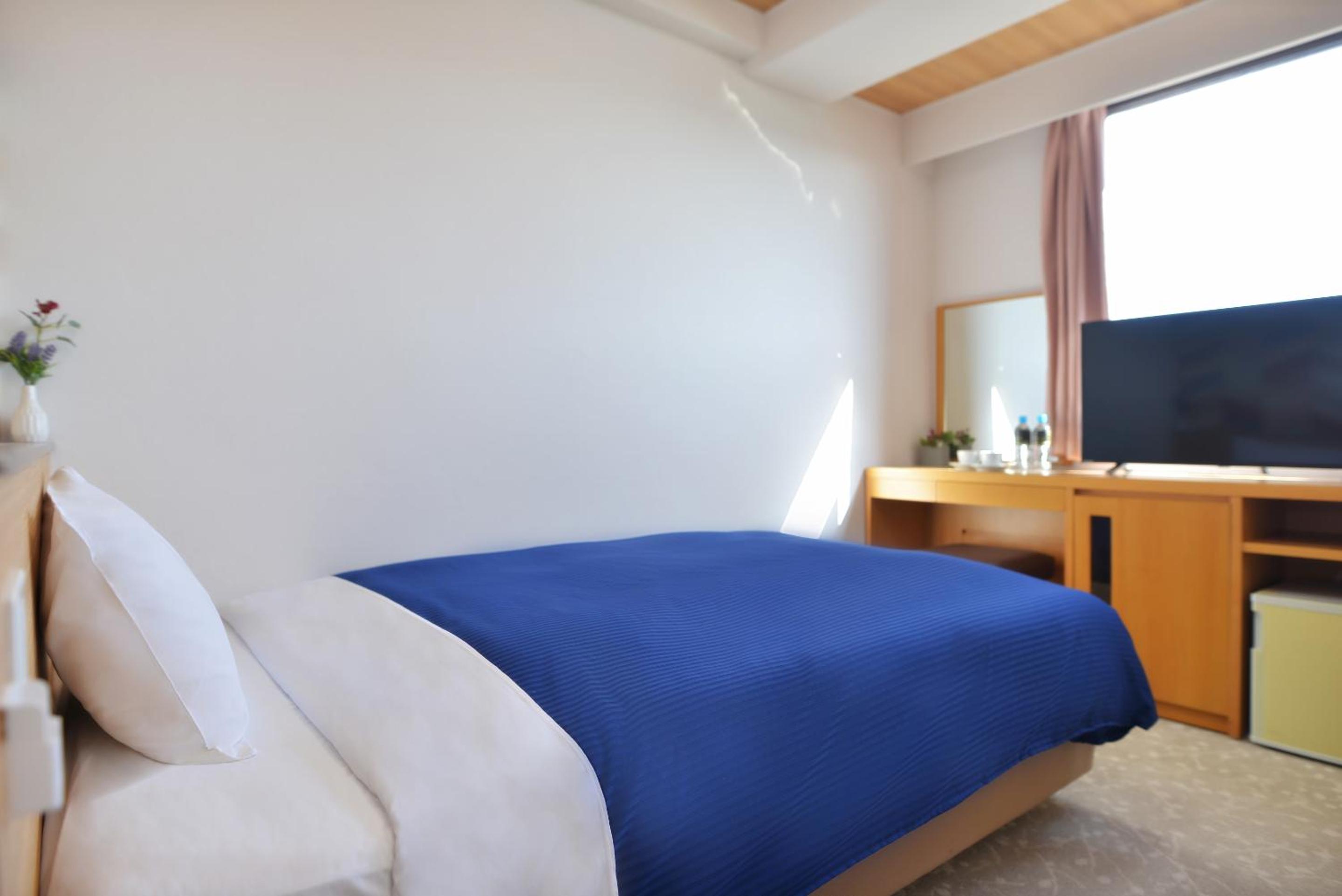 Standard Single Room - Non-Smoking - Premium Floor photo 2