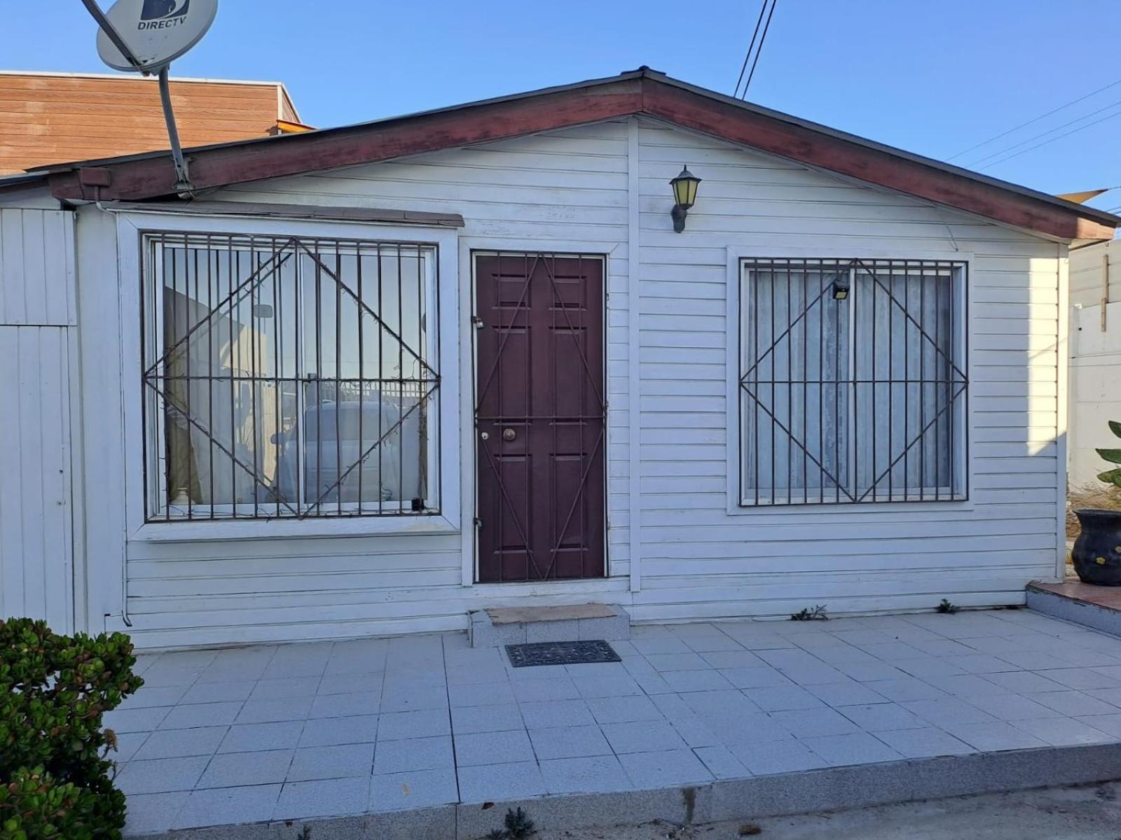 Two-Bedroom House photo 2