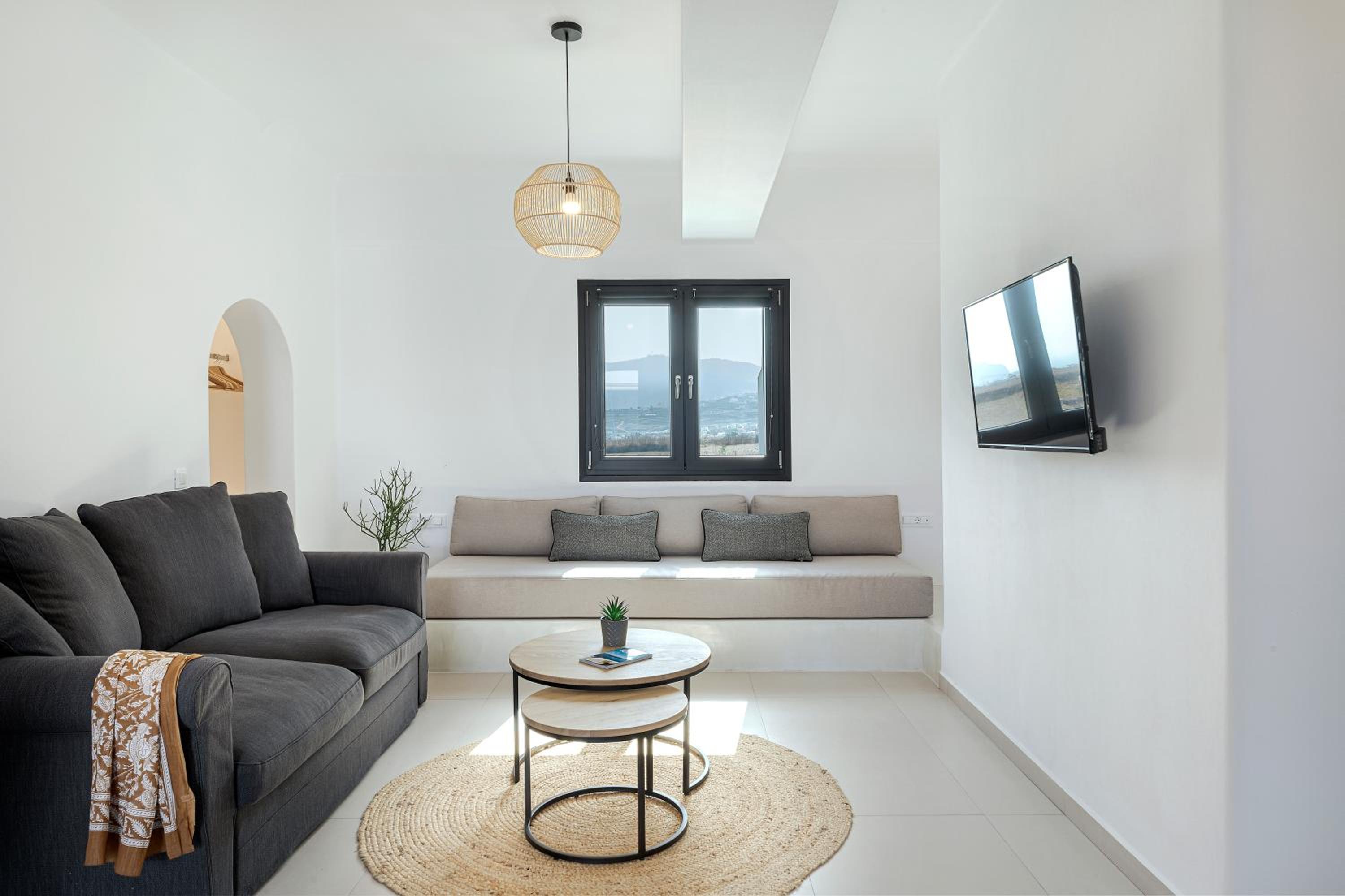 Executive Suite with Living Room