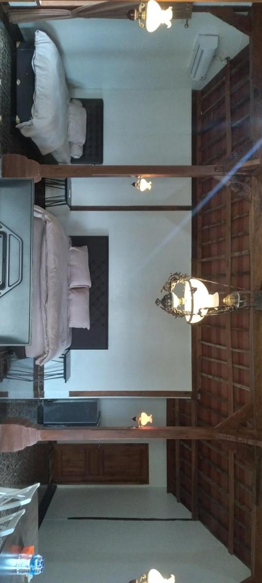 Double or Twin Room with City View photo 2