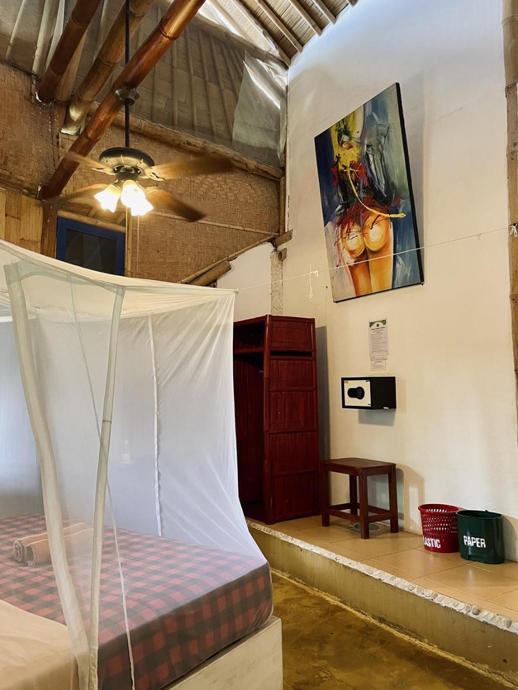 Bamboo Double Room with Garden View - Photo 3