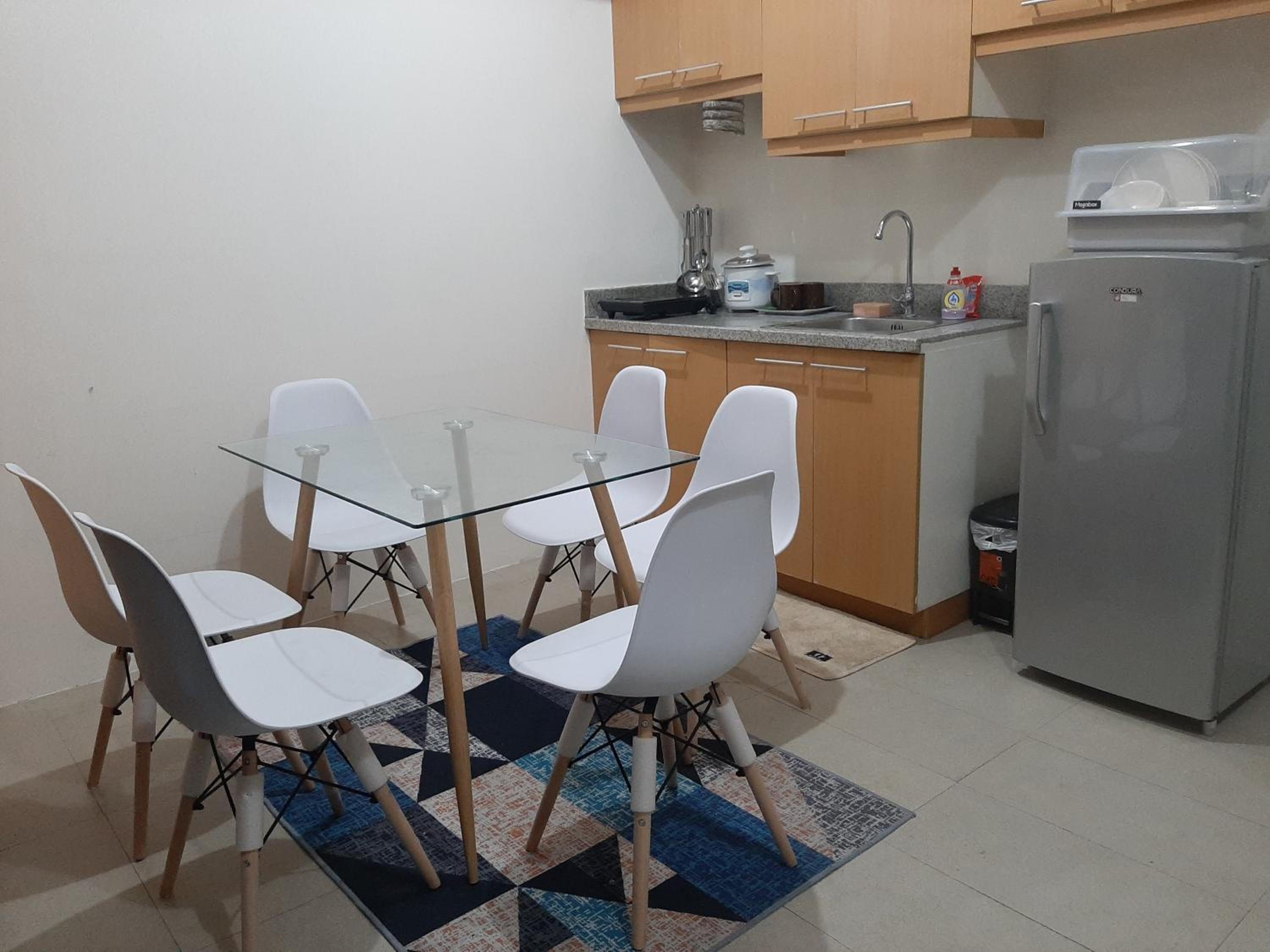 Family Studio - Photo 6