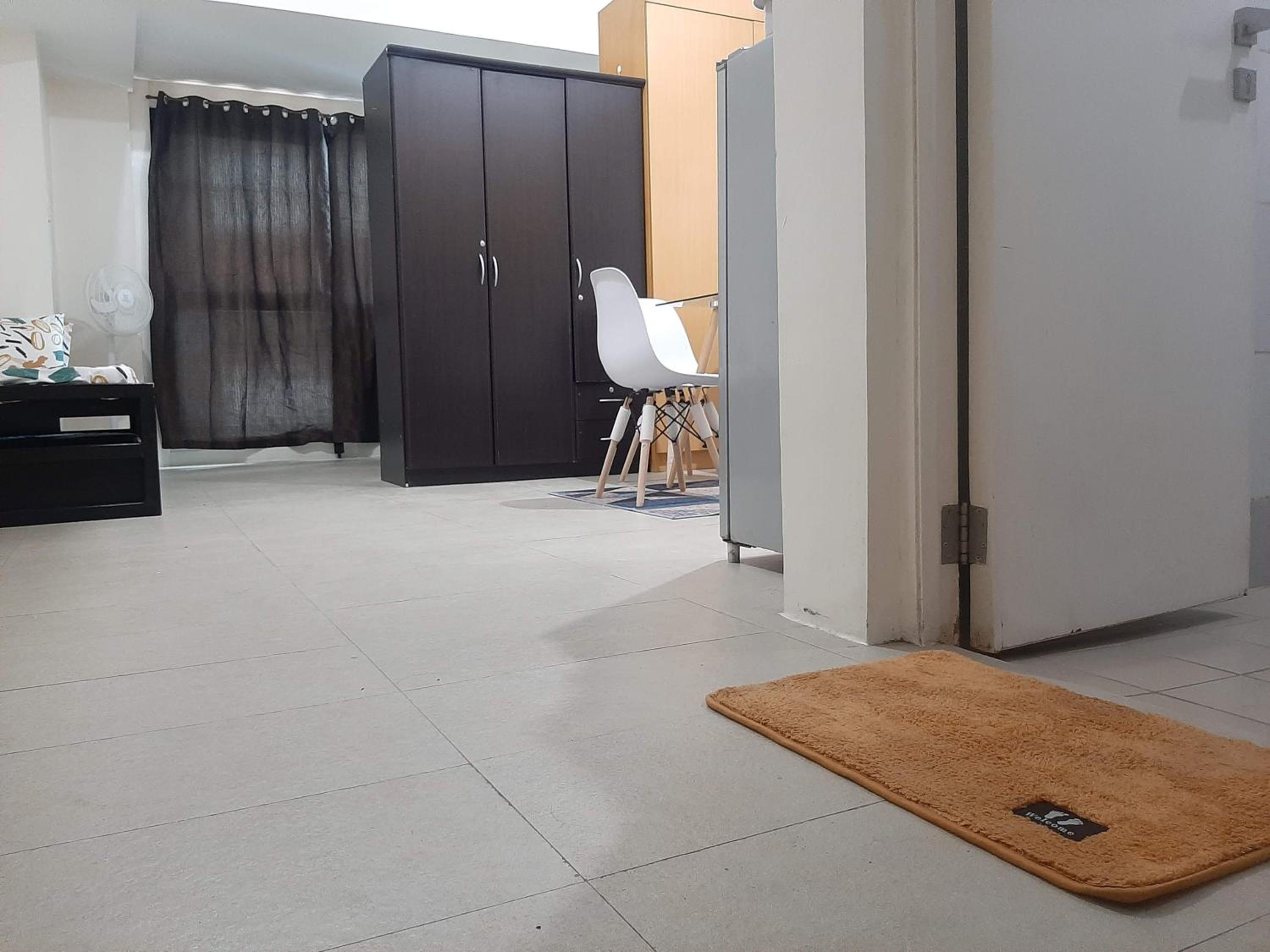 Family Studio - Photo 11
