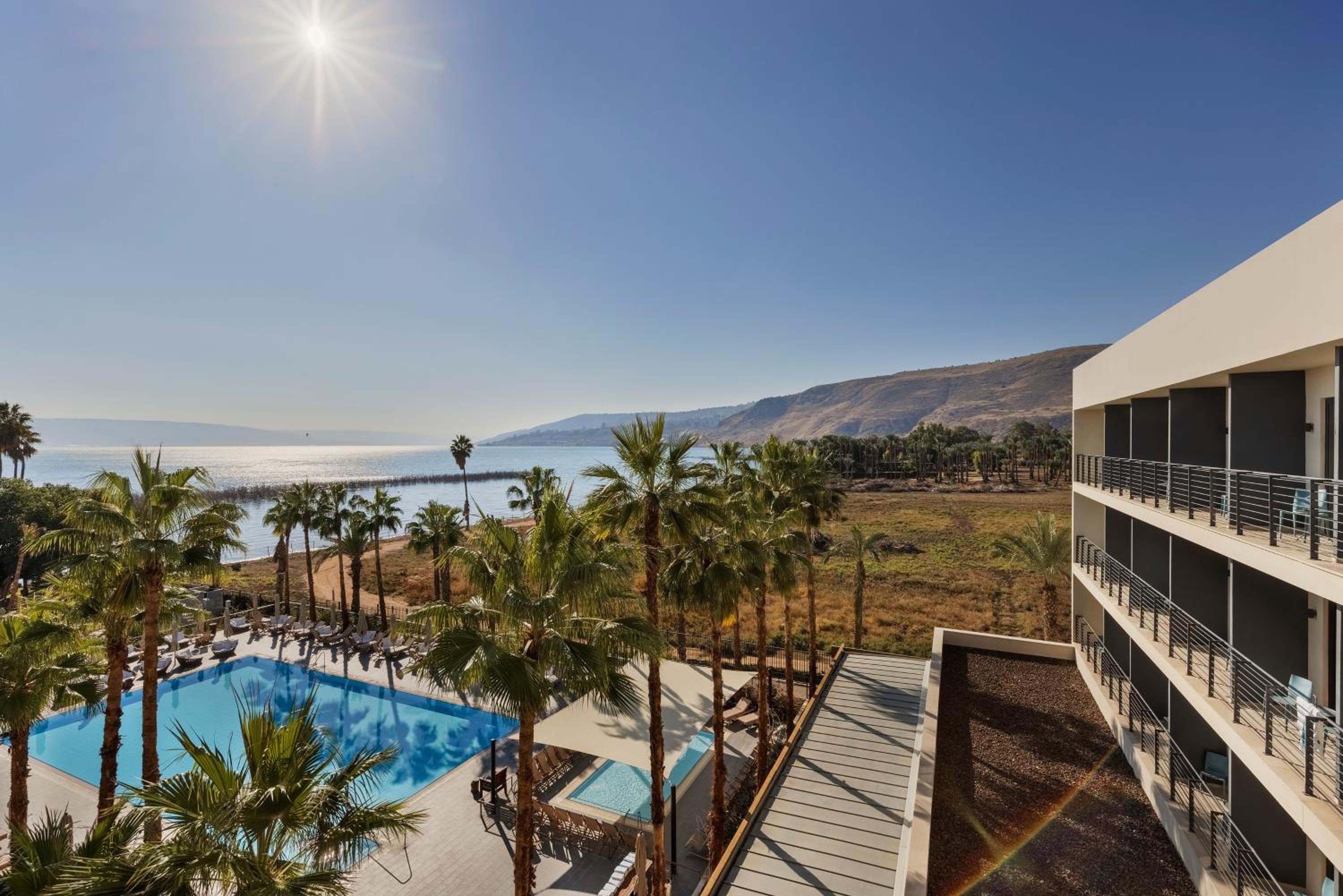 Arbel Room Pool View  - Photo 2