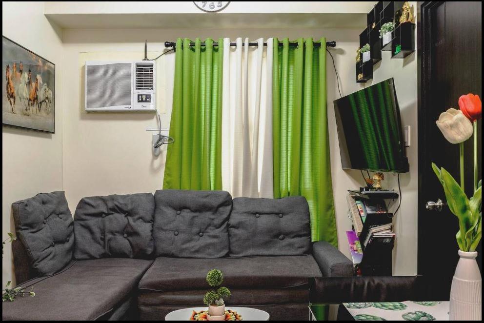 One-Bedroom Apartment - Photo 3
