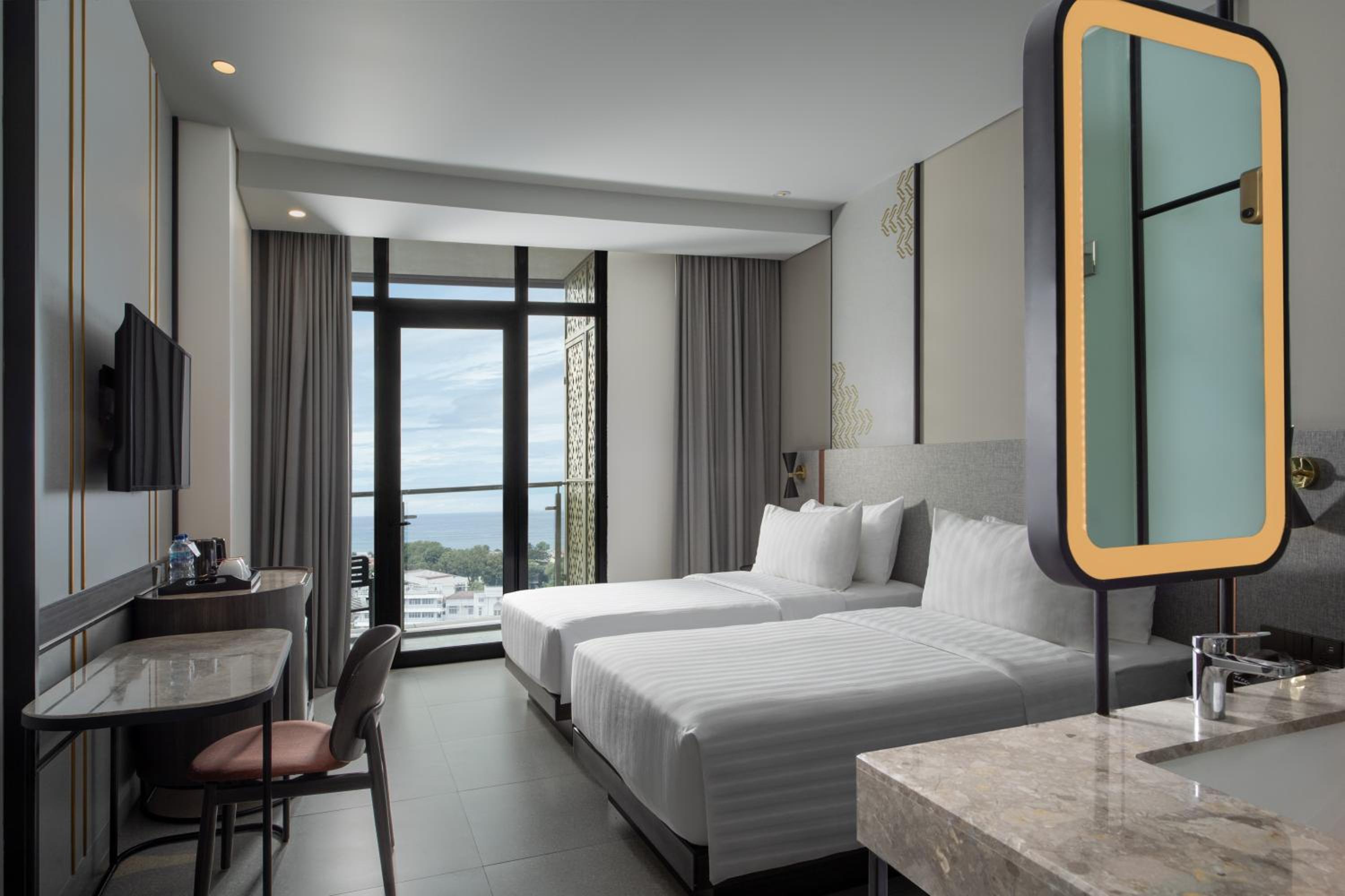 Deluxe Room Twin Ocean View